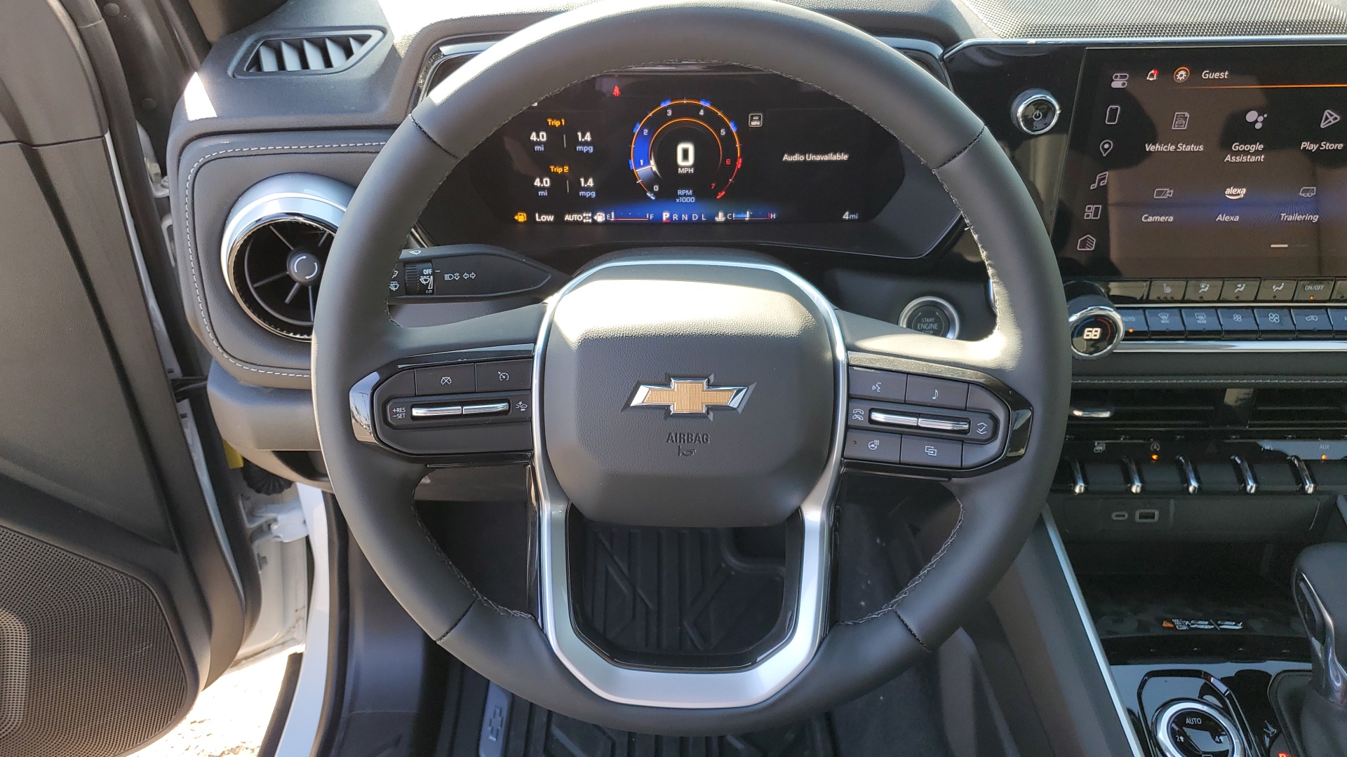 2024 Chevrolet Colorado 4WD LT 22