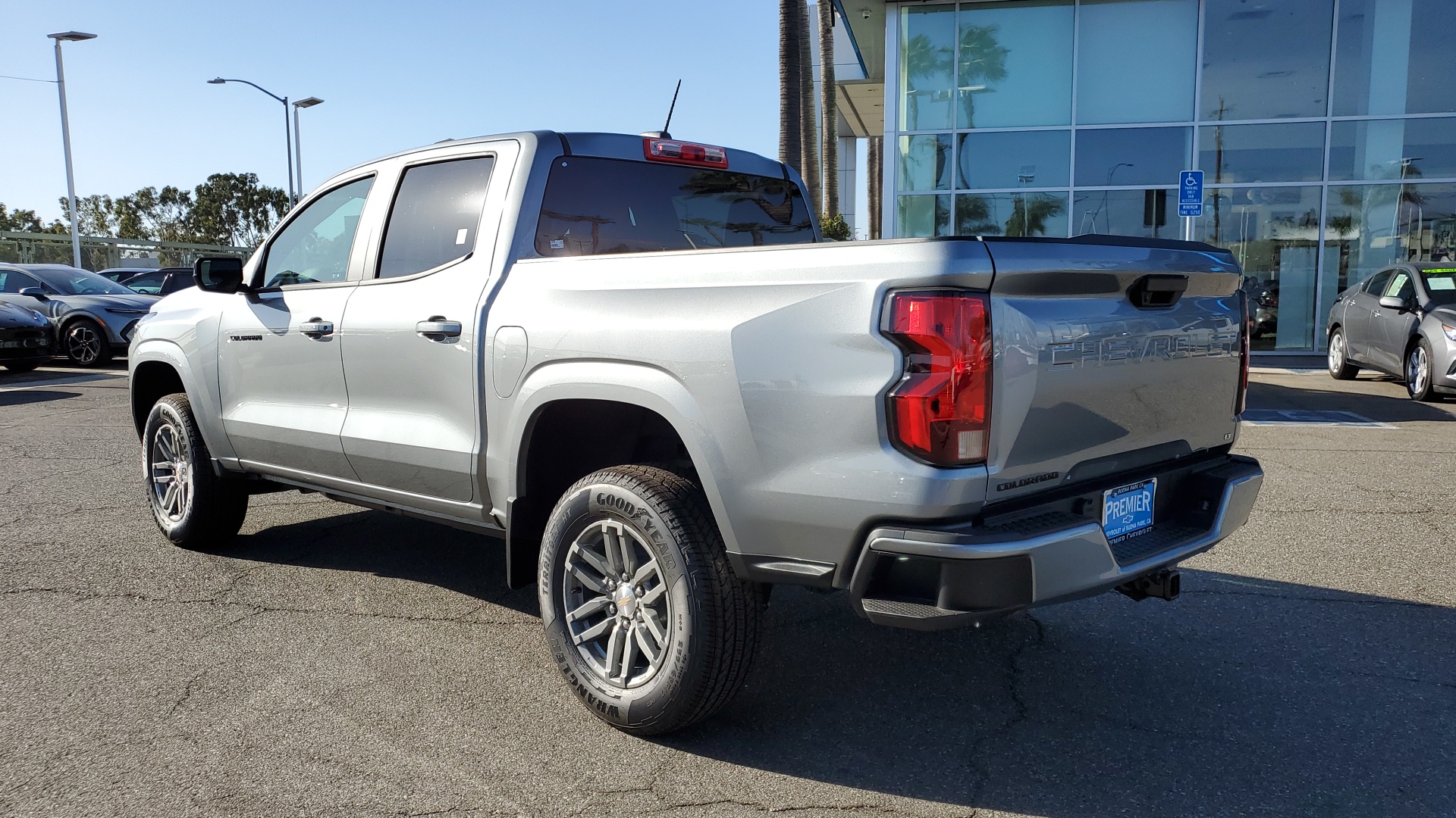 2024 Chevrolet Colorado 2WD LT 3