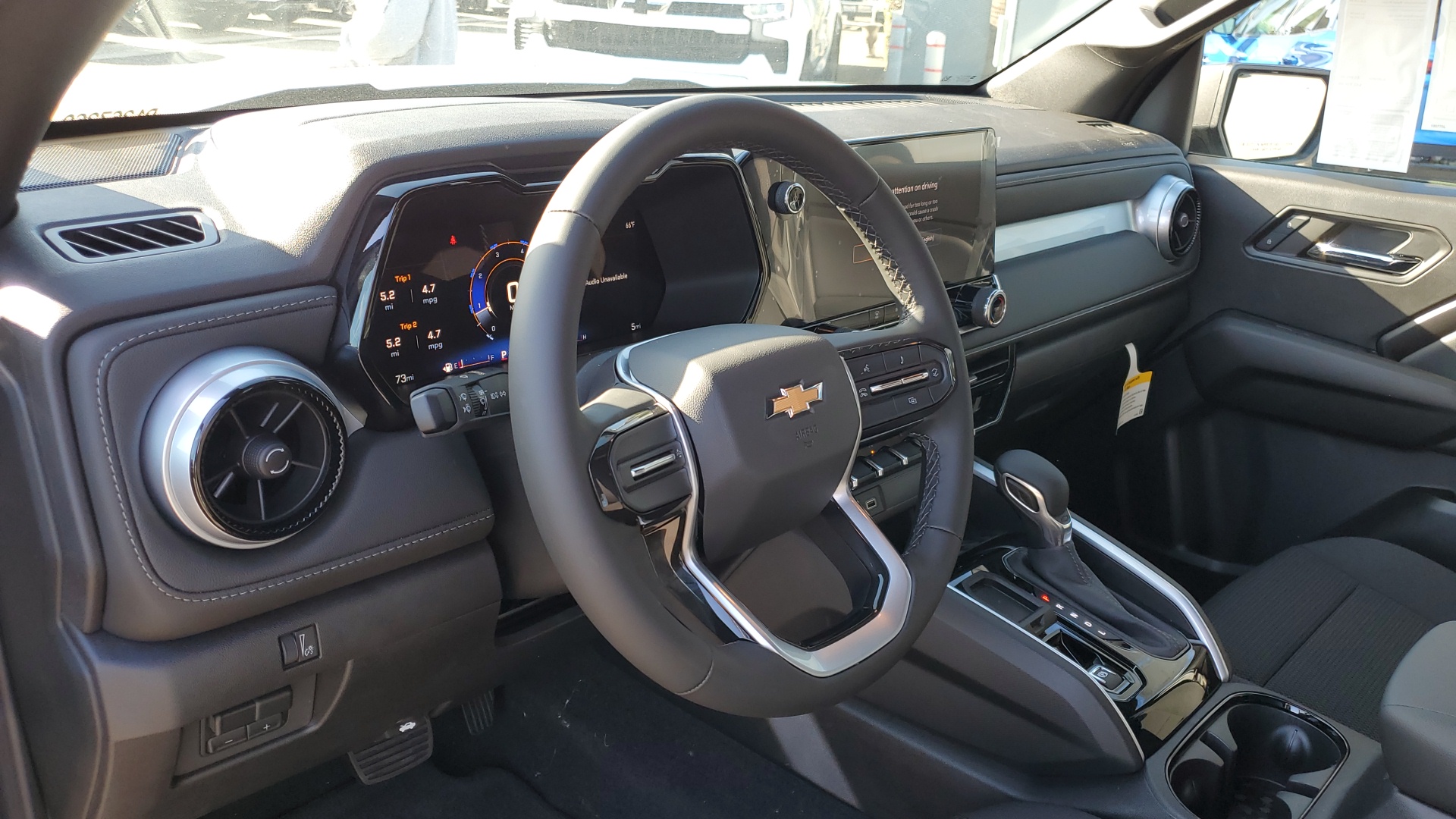 2024 Chevrolet Colorado 2WD LT 19