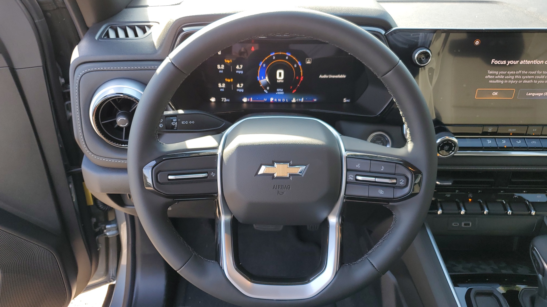 2024 Chevrolet Colorado 2WD LT 22