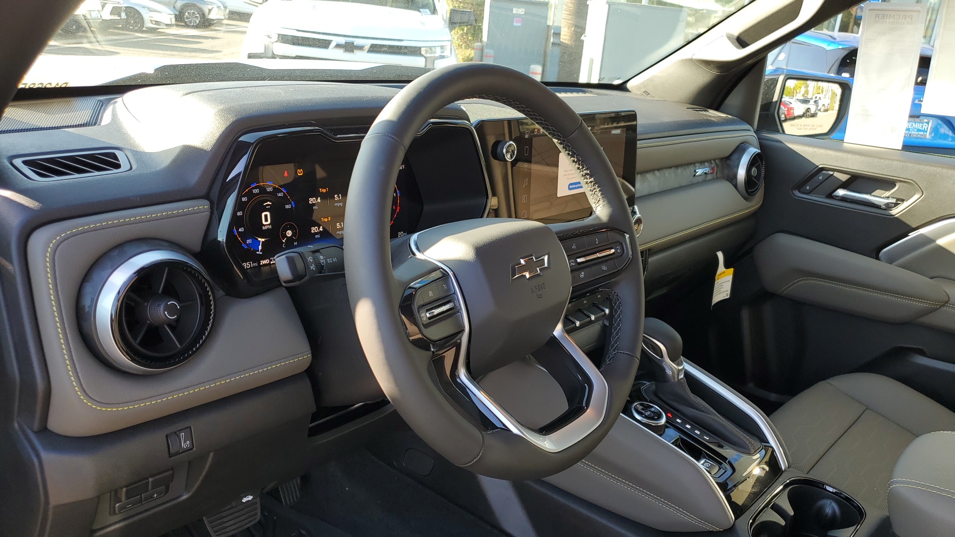 2024 Chevrolet Colorado 4WD ZR2 26