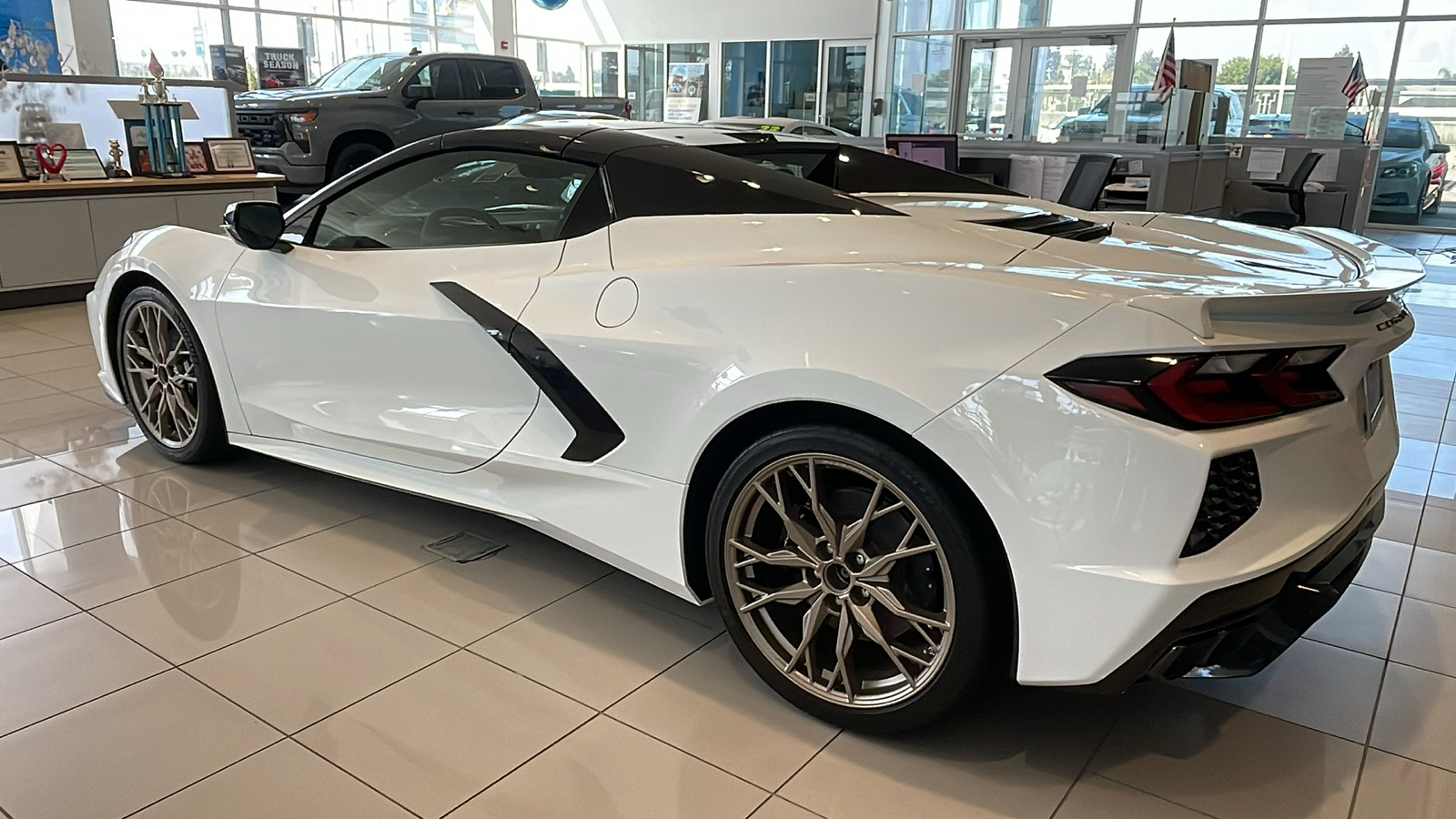 2024 Chevrolet Corvette 2LT 3