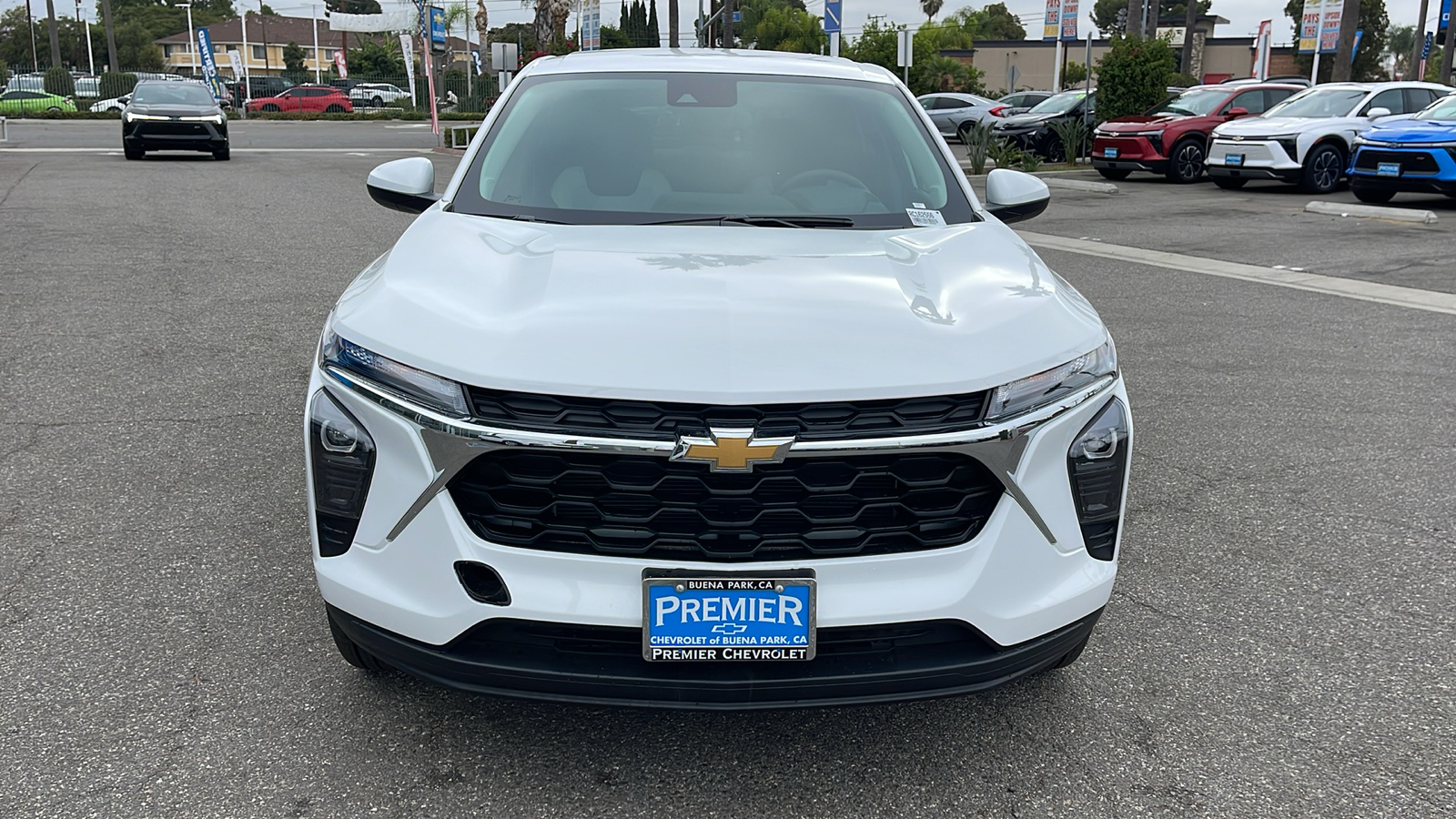 2024 Chevrolet Trax LS 8