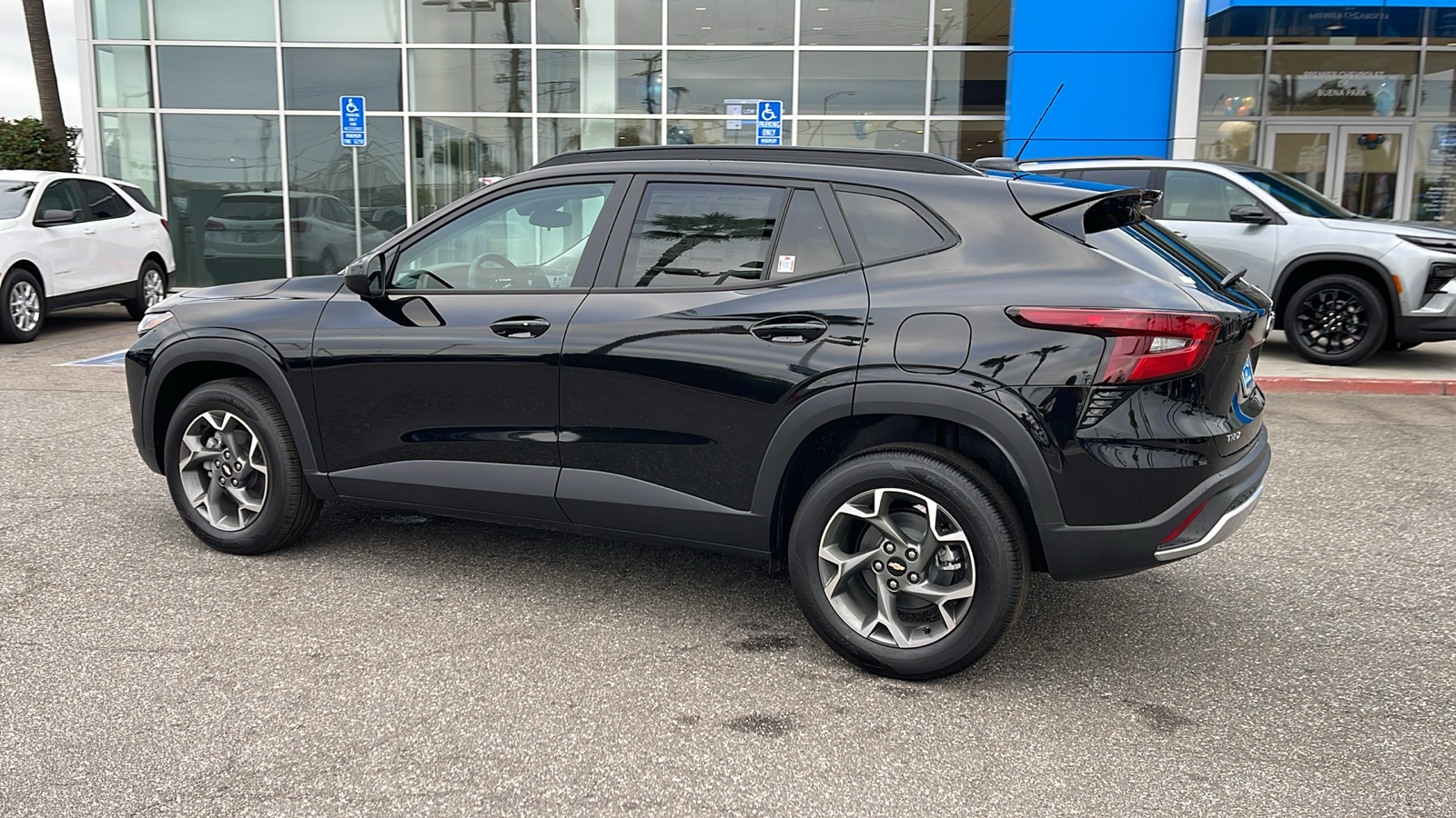 2024 Chevrolet Trax LT 3