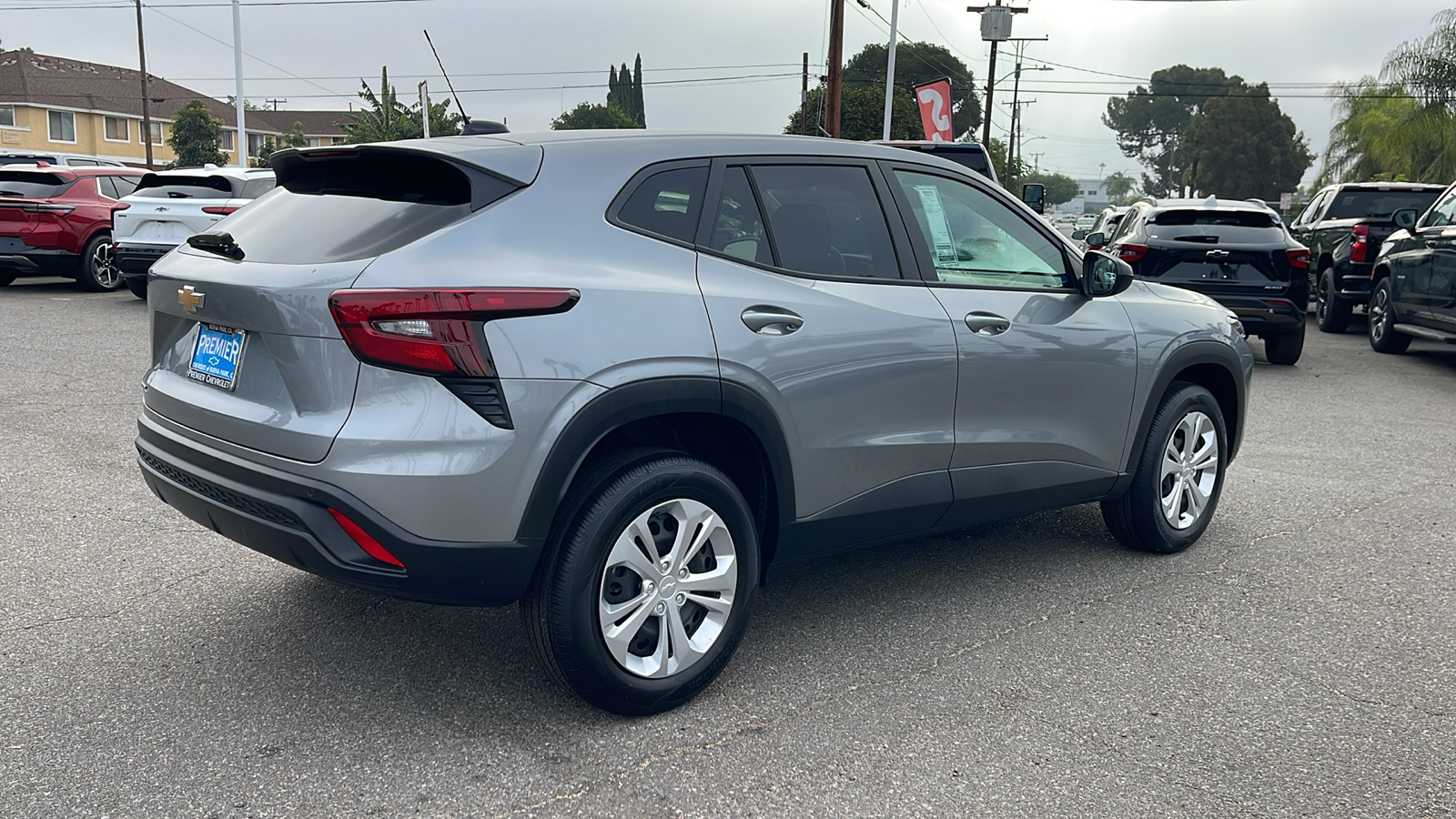 2024 Chevrolet Trax LS 5