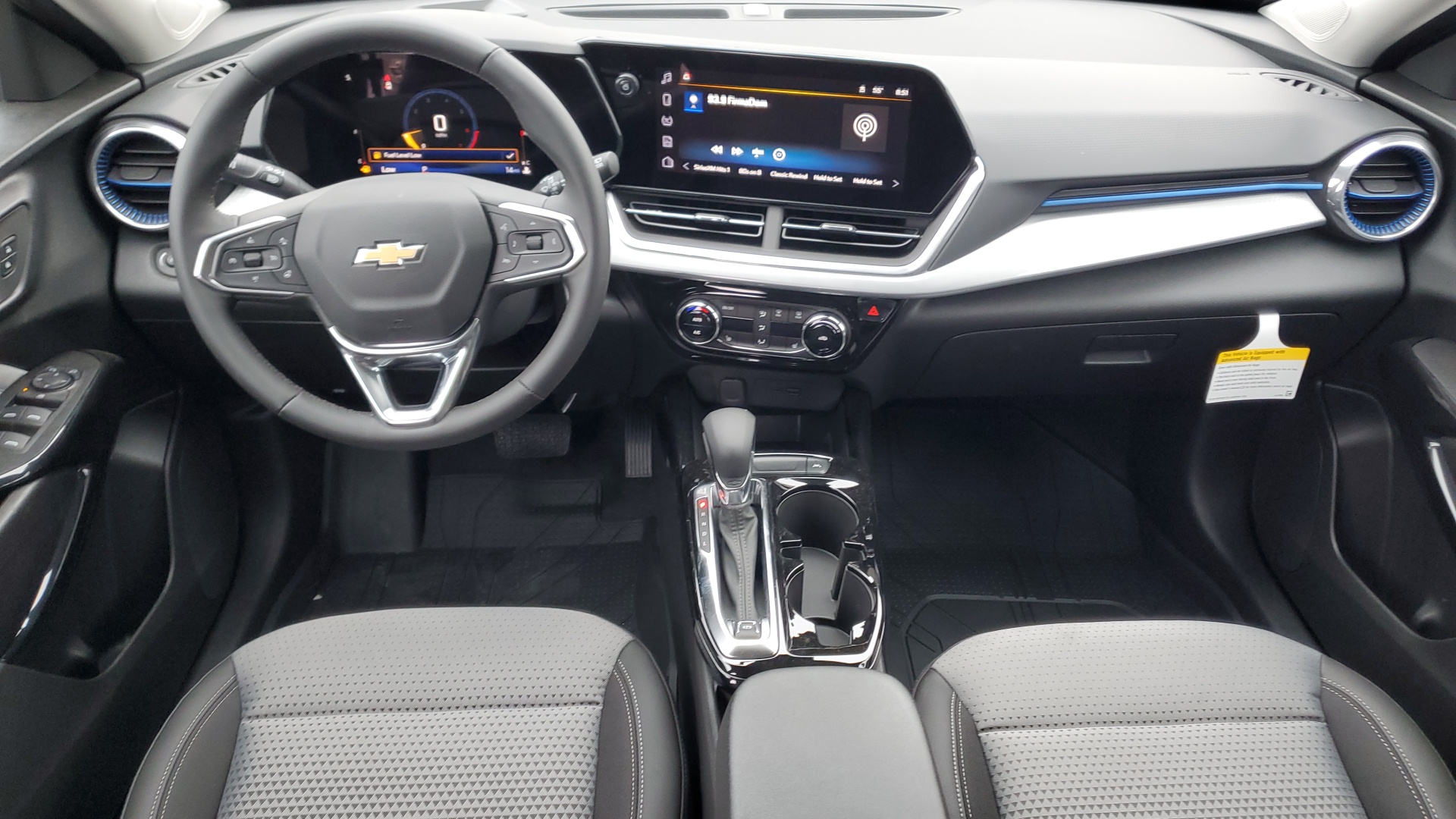 2024 Chevrolet Trax LT 15