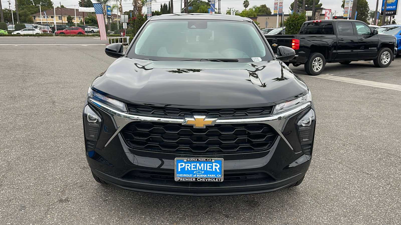 2024 Chevrolet Trax LS 8