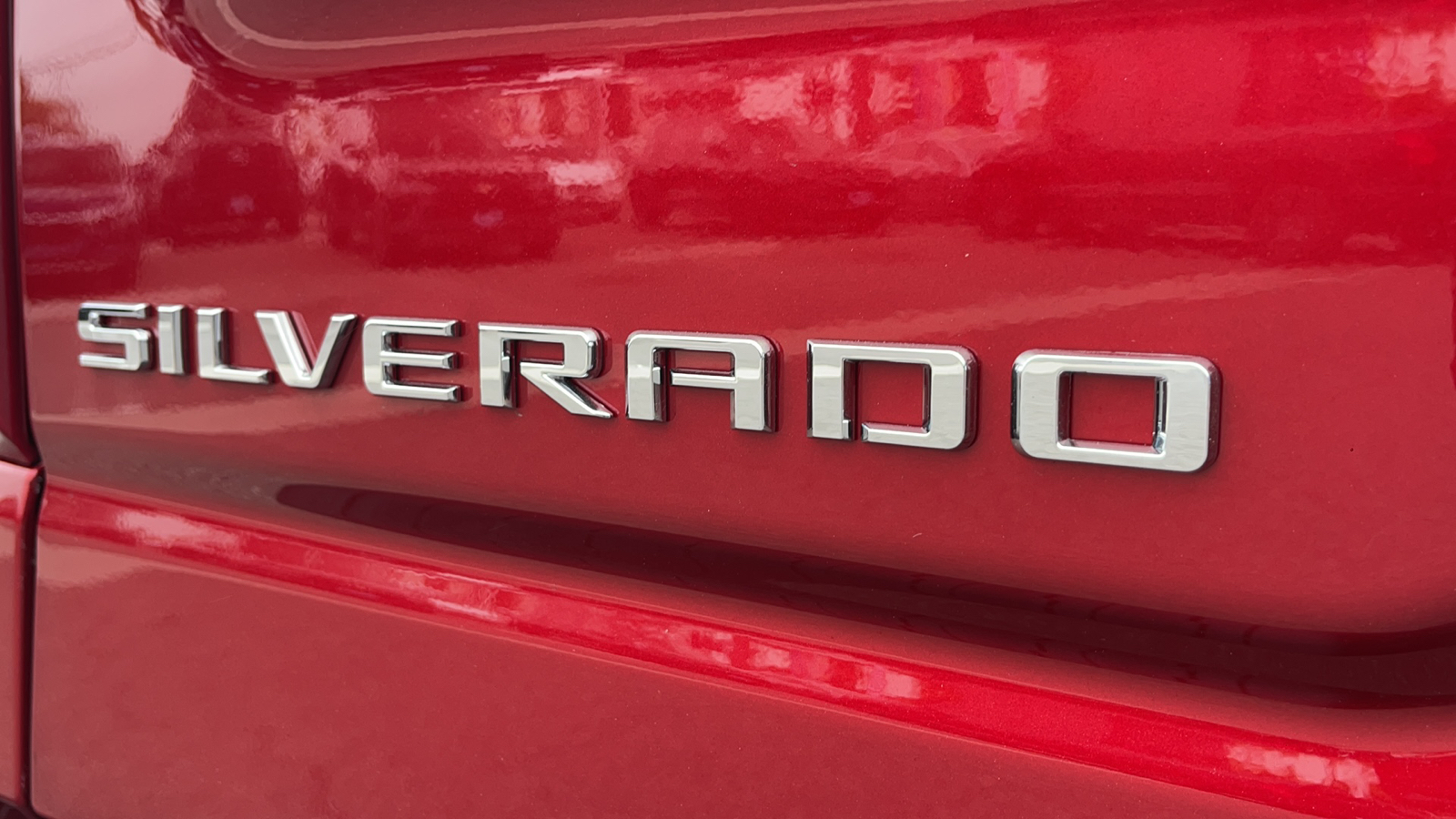 2024 Chevrolet Silverado 1500 RST 26