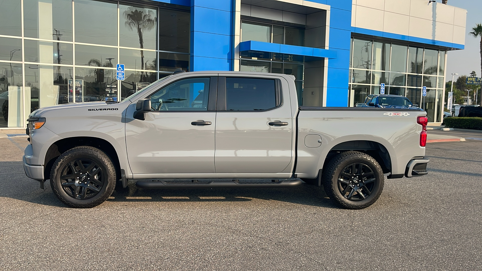 2024 Chevrolet Silverado 1500 Custom 2