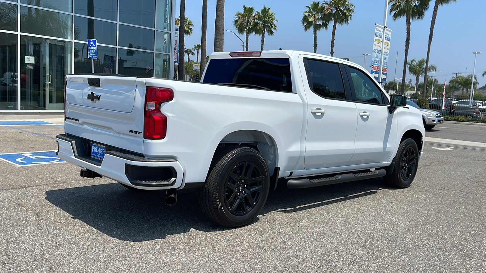 2024 Chevrolet Silverado 1500 RST 6