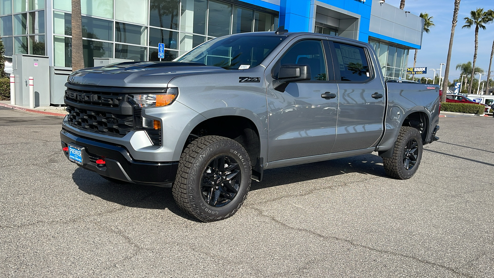 2024 Chevrolet Silverado 1500 Custom Trail Boss 2