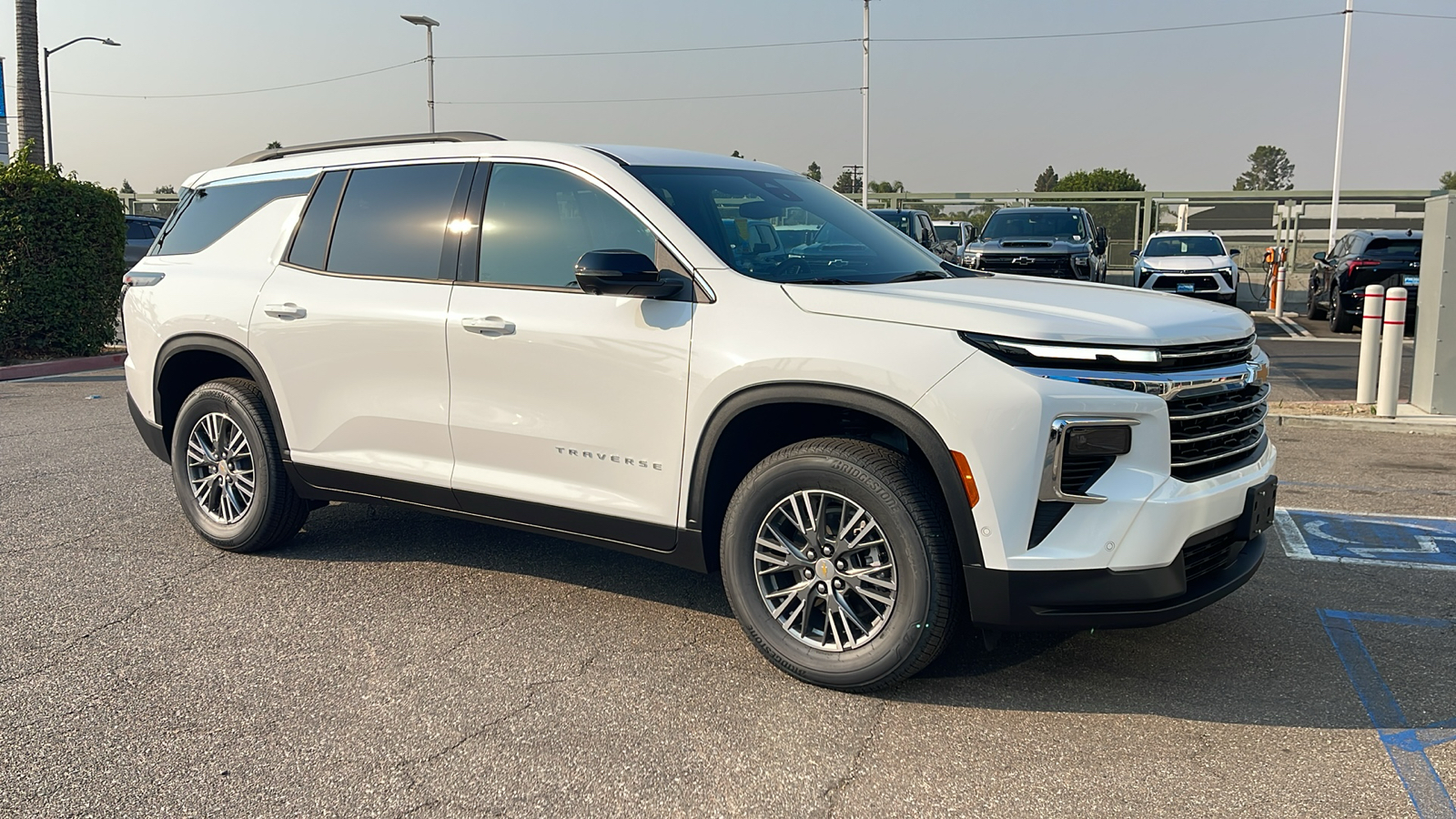 2024 Chevrolet Traverse FWD LT 7