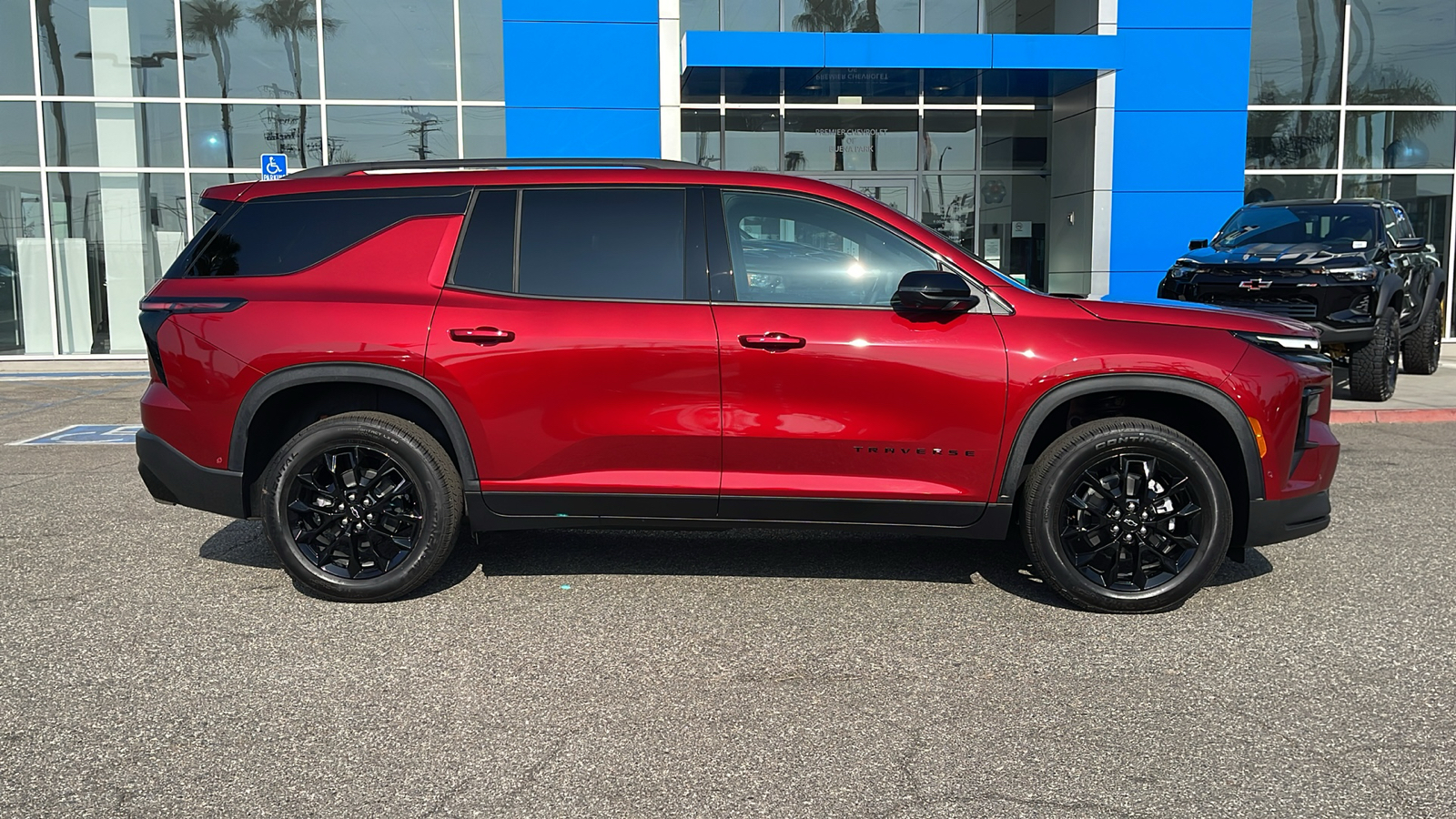 2024 Chevrolet Traverse FWD LT 7