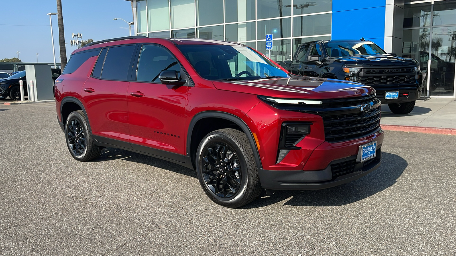 2024 Chevrolet Traverse FWD LT 8