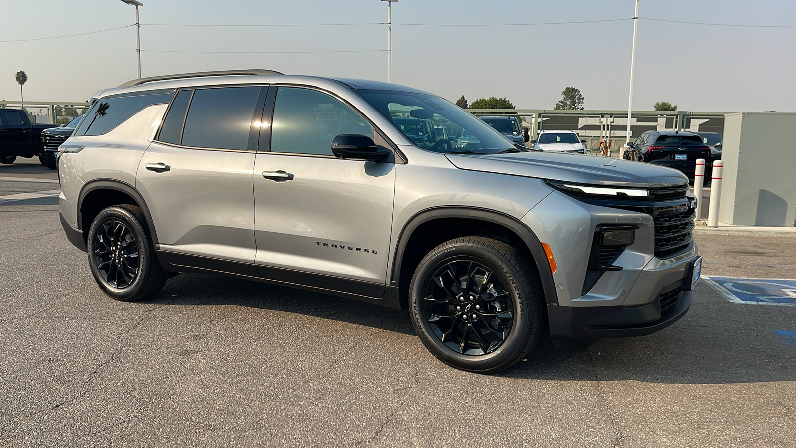 2024 Chevrolet Traverse FWD LT 7