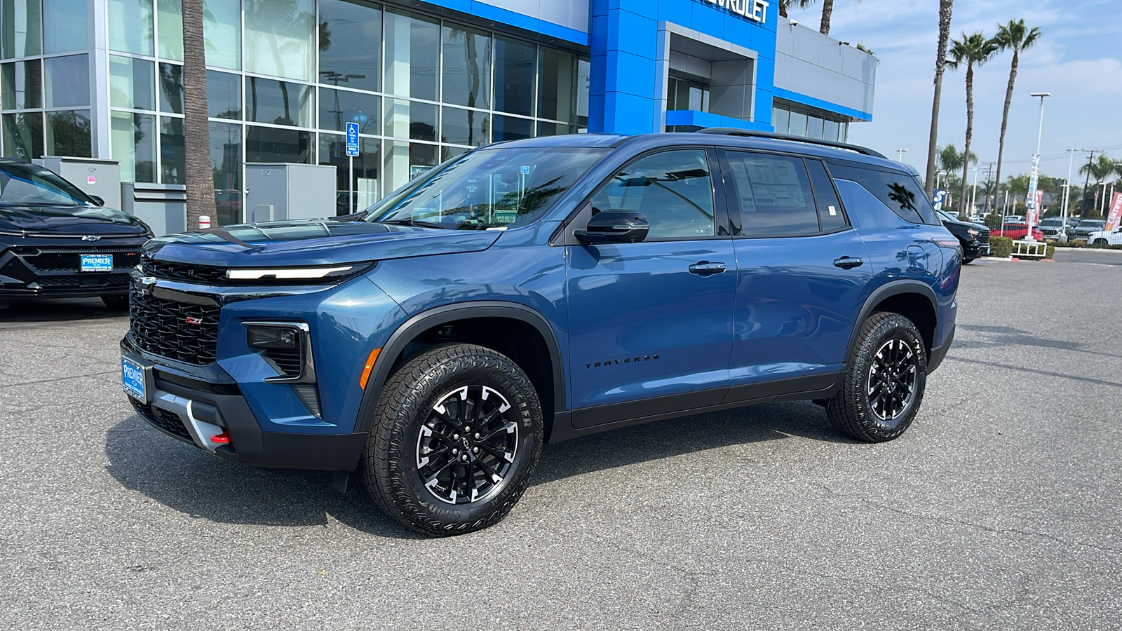 2024 Chevrolet Traverse AWD Z71 1