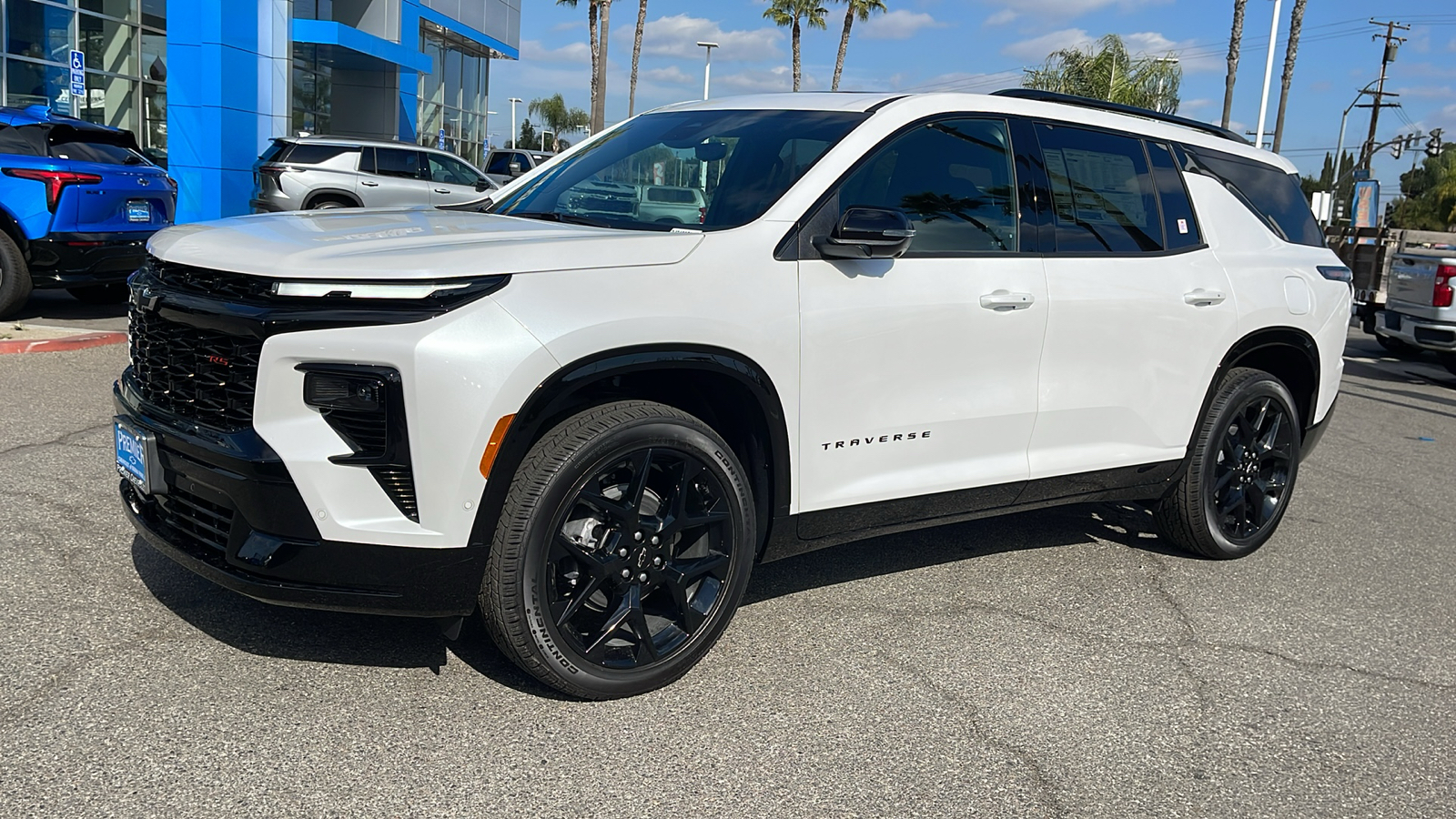 2024 Chevrolet Traverse AWD RS 2