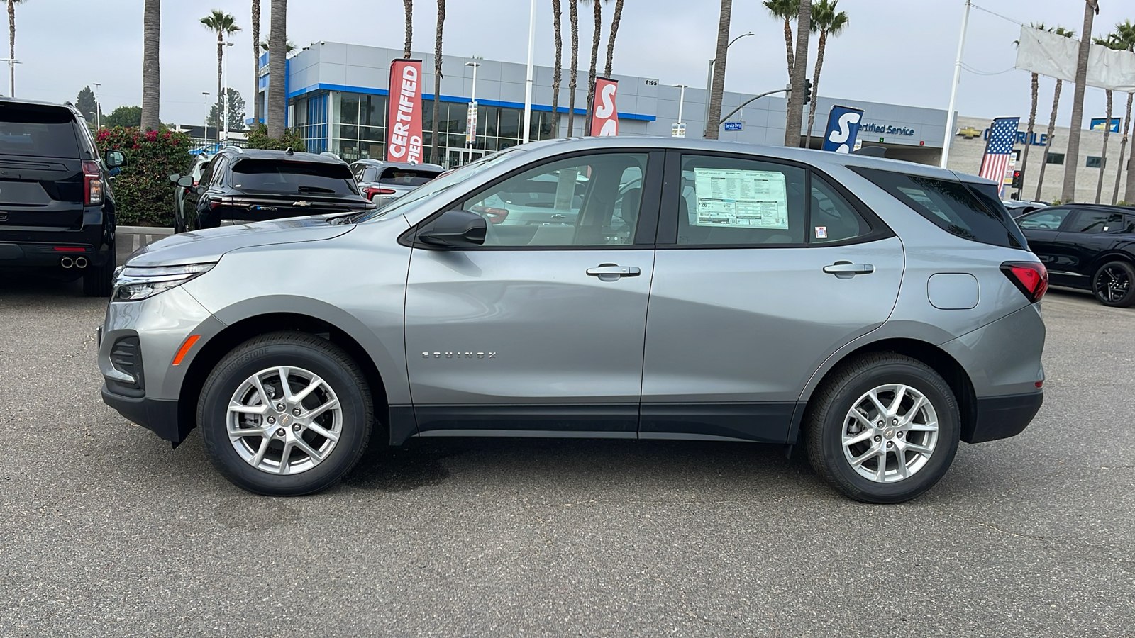 2024 Chevrolet Equinox LS 2