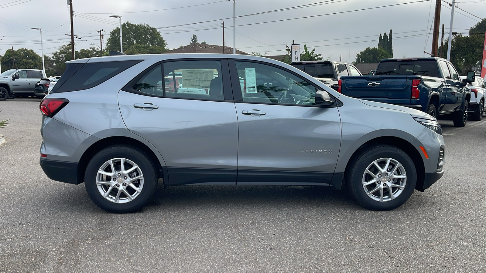 2024 Chevrolet Equinox LS 6