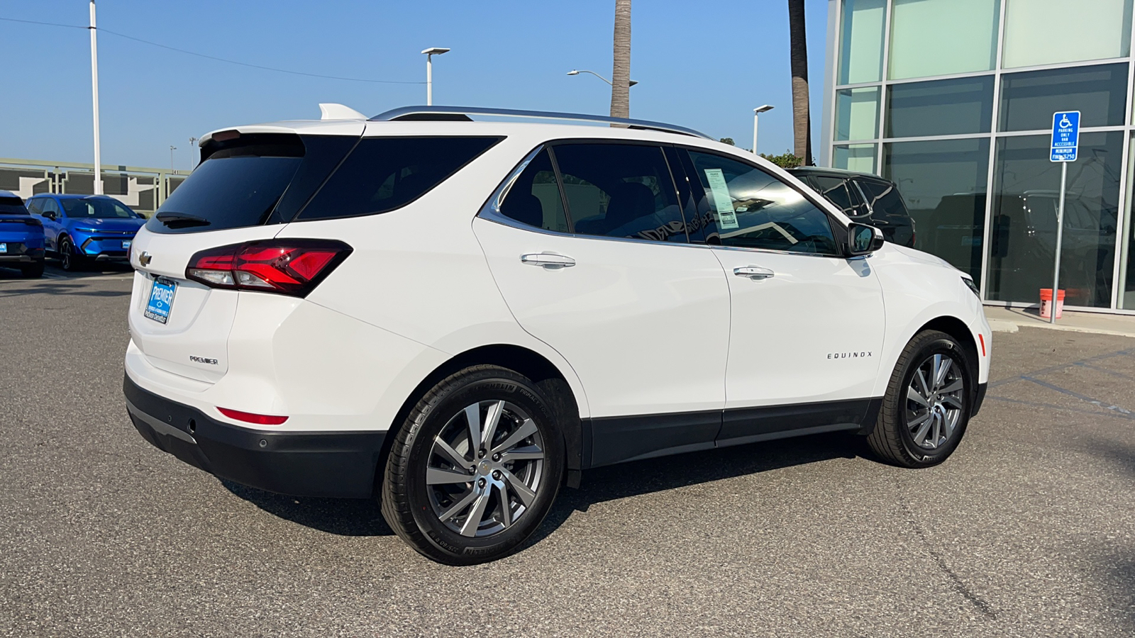 2024 Chevrolet Equinox Premier 5