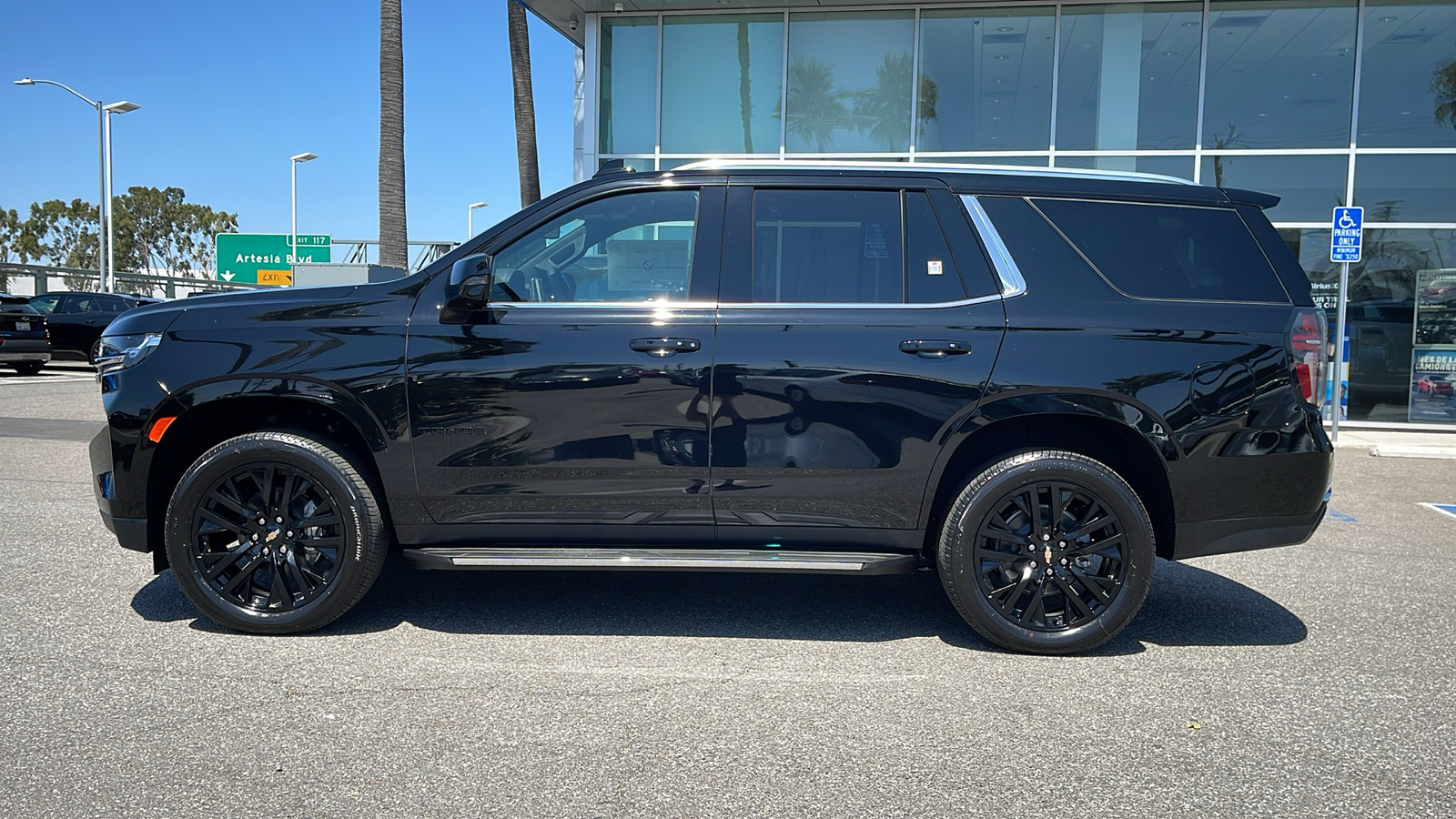 2024 Chevrolet Tahoe LT 3