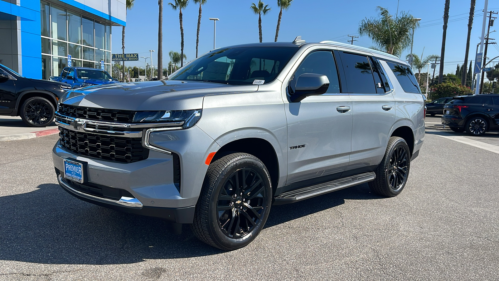 2024 Chevrolet Tahoe LS 1