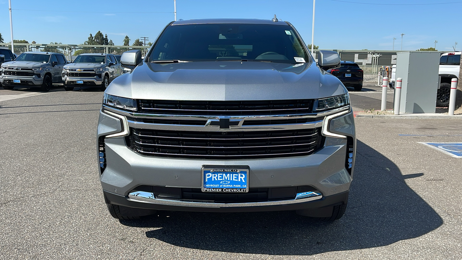 2024 Chevrolet Suburban LT 9