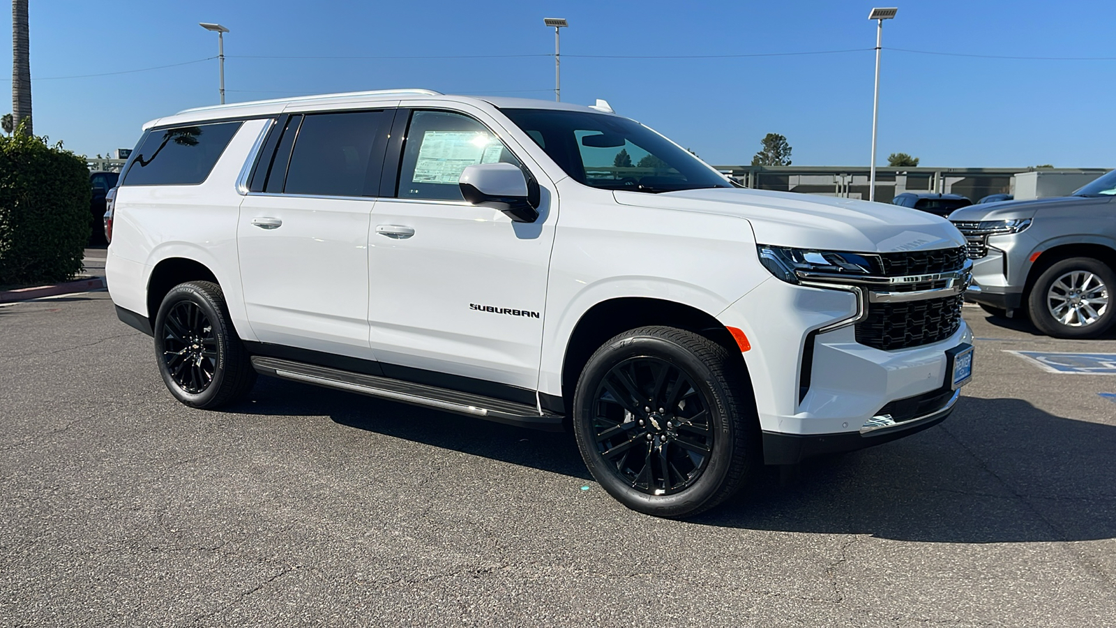 2024 Chevrolet Suburban LS 7