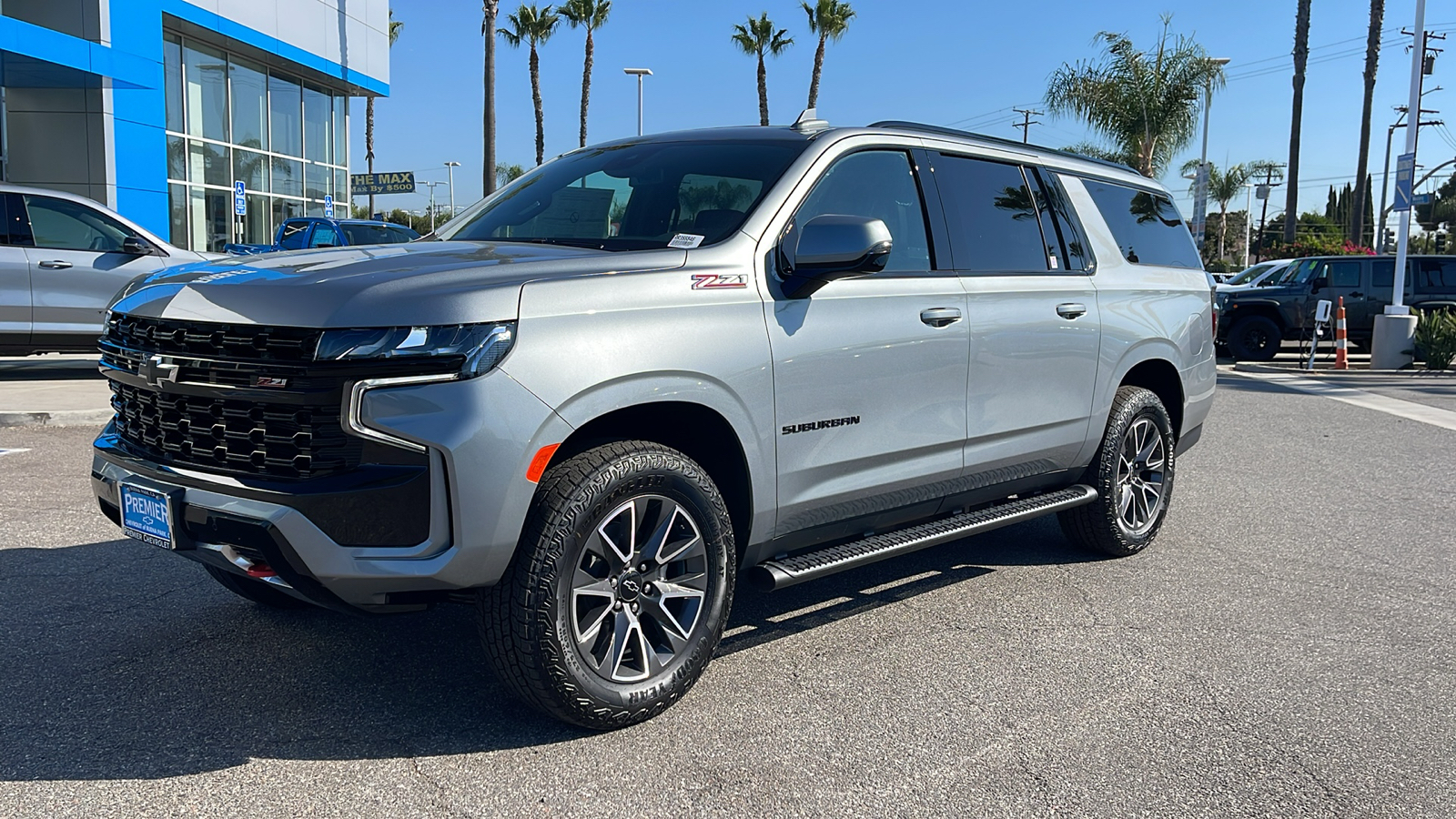 2024 Chevrolet Suburban Z71 1