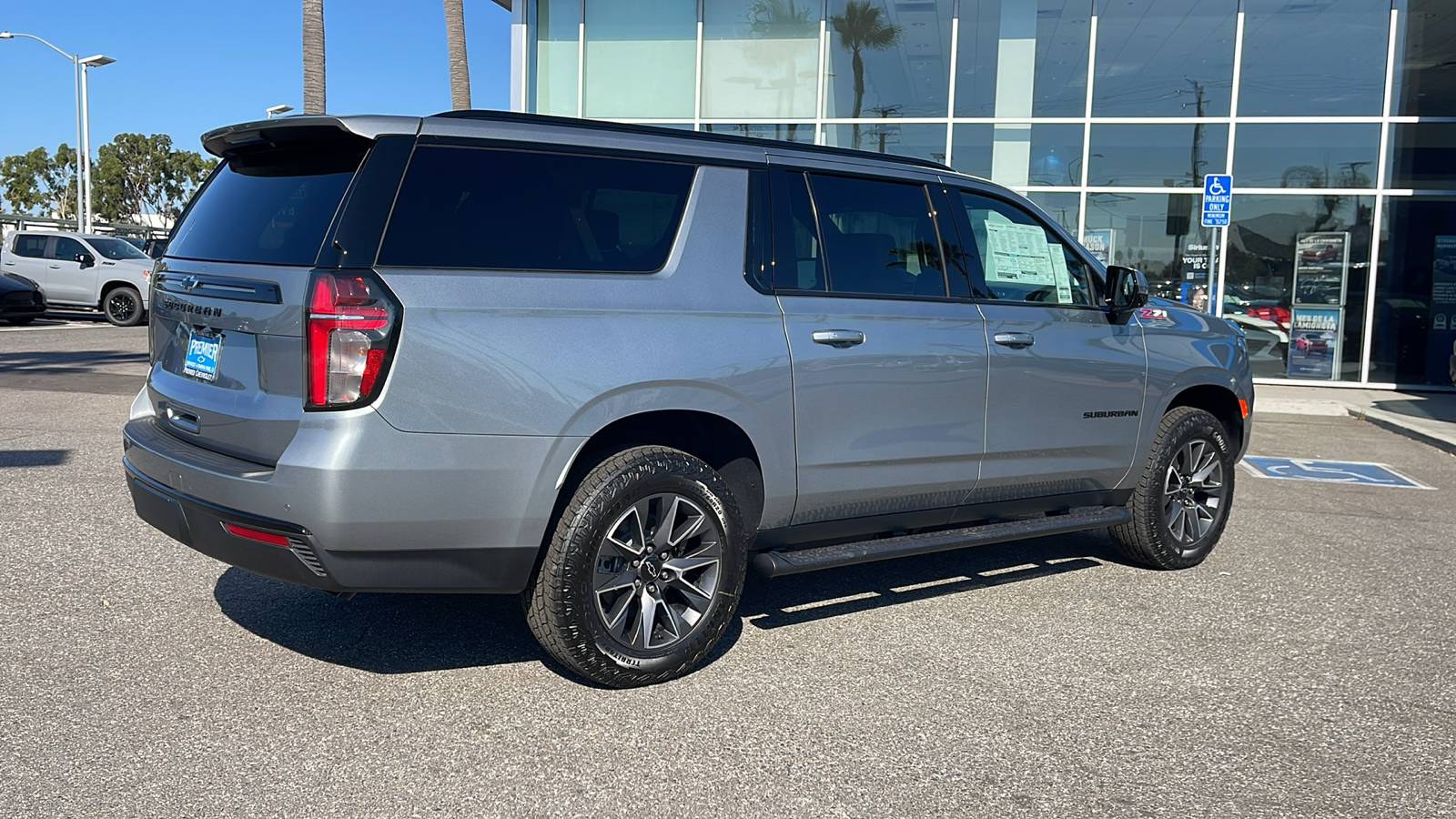 2024 Chevrolet Suburban Z71 5