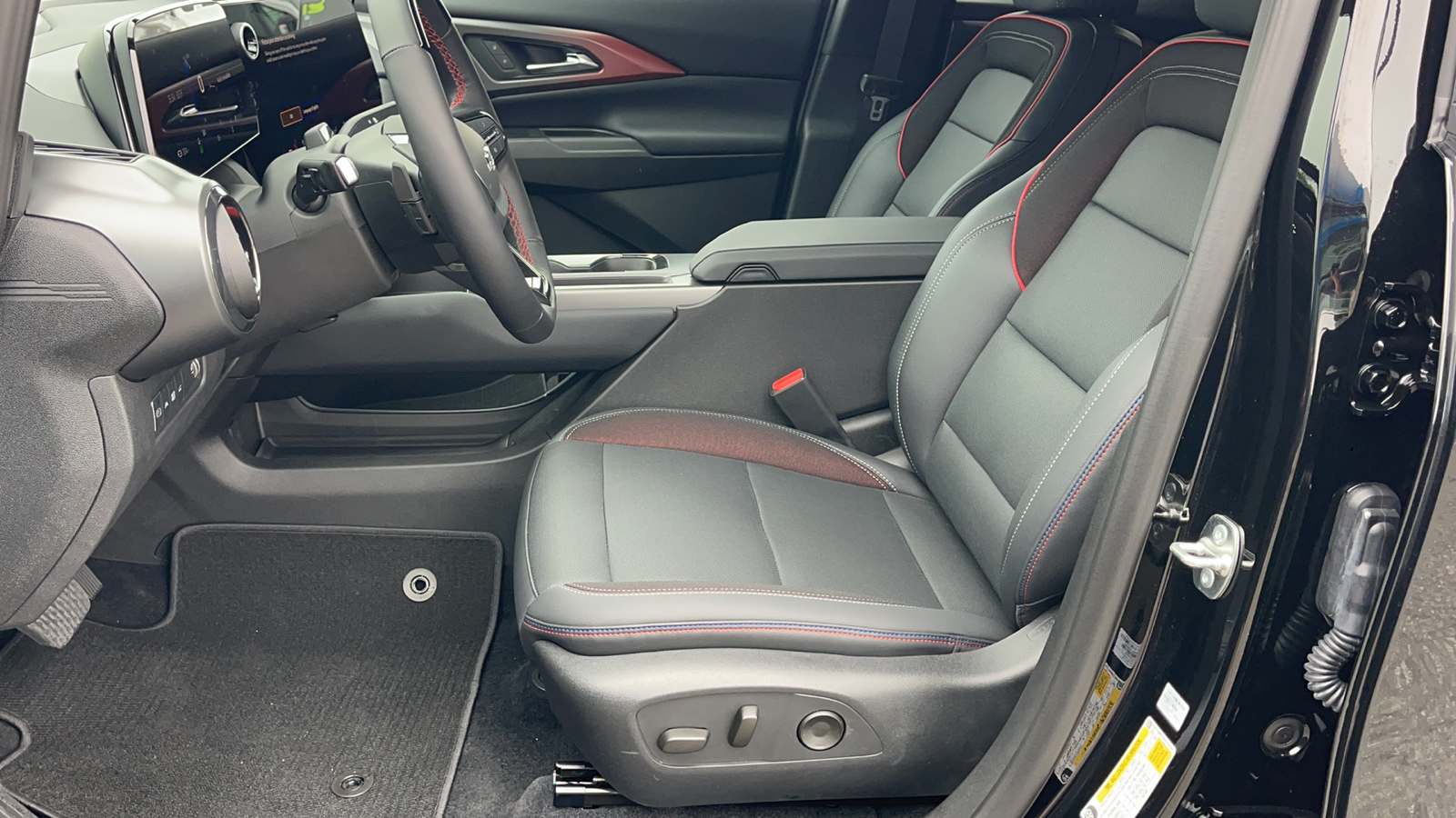 2024 Chevrolet Equinox EV RS 10
