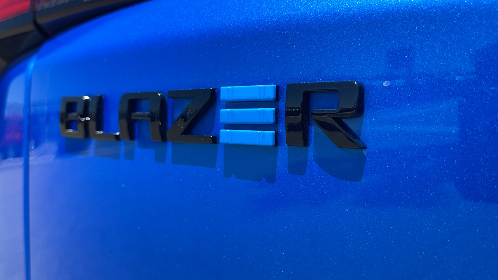 2024 Chevrolet Blazer EV eAWD RS 27