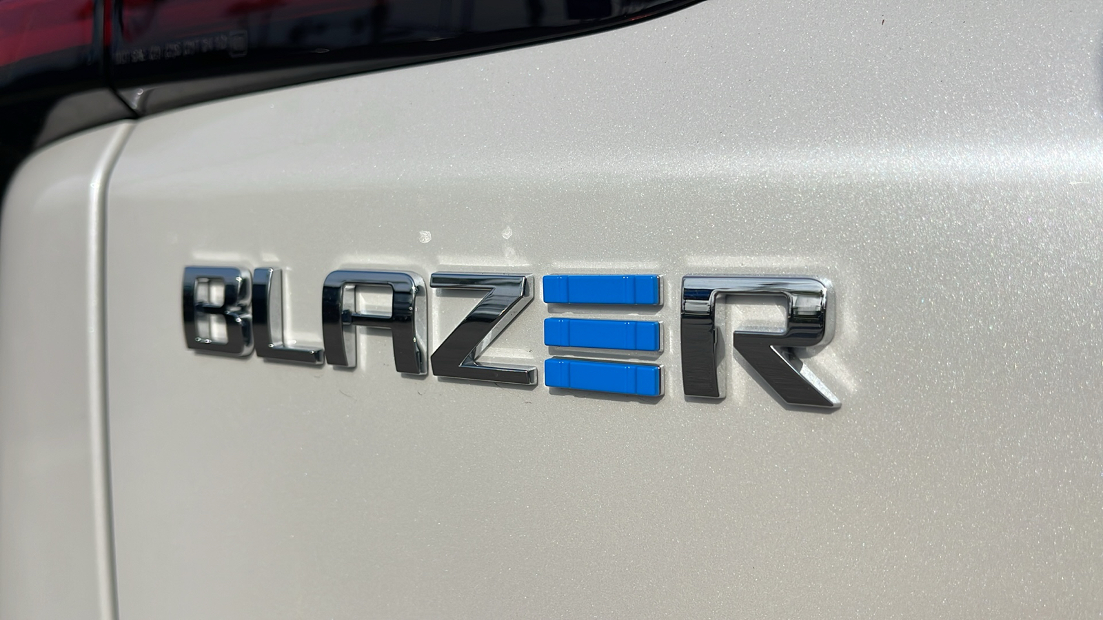 2024 Chevrolet Blazer EV eAWD LT 28