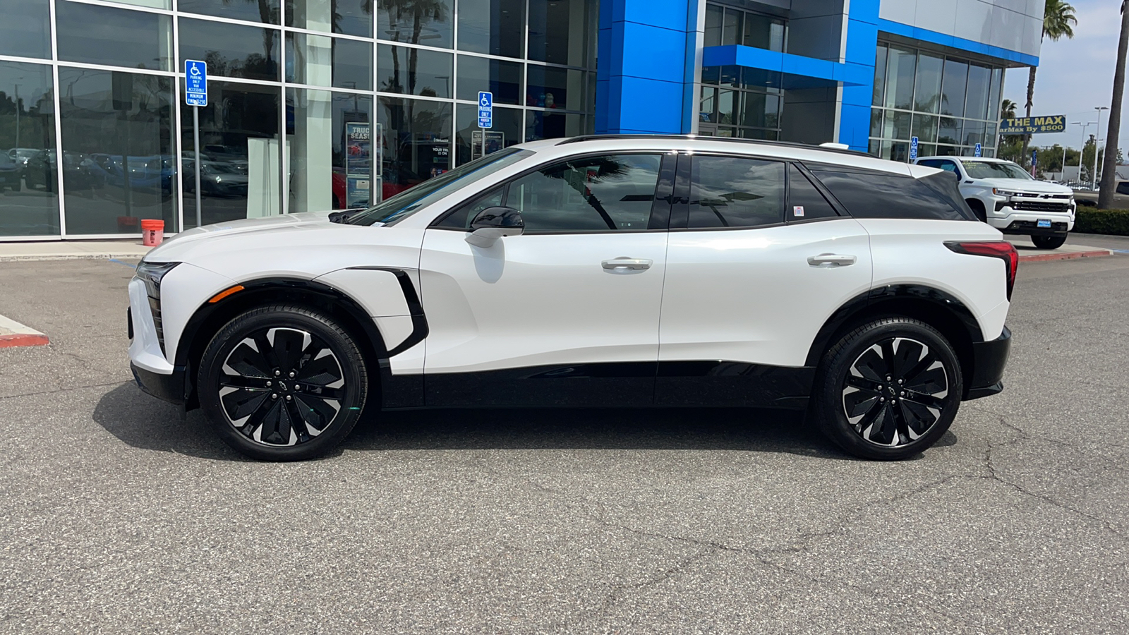 2024 Chevrolet Blazer EV eAWD RS 2