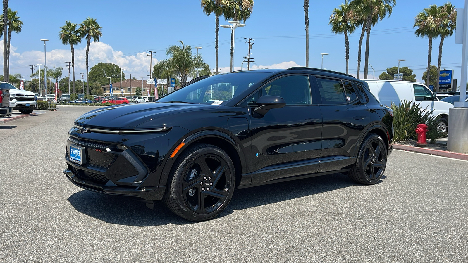 2024 Chevrolet Equinox EV RS 2