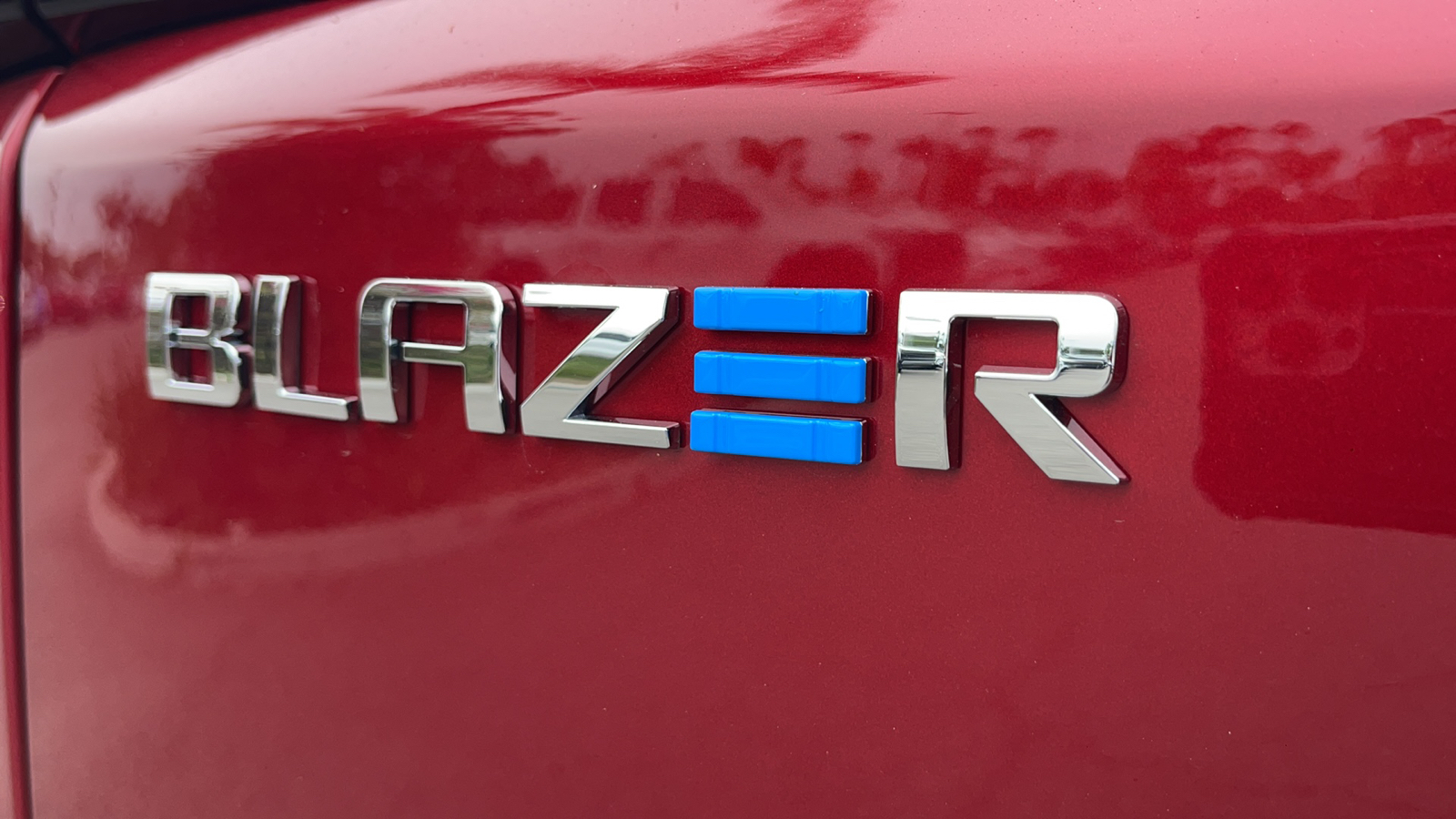 2024 Chevrolet Blazer EV eAWD LT 28