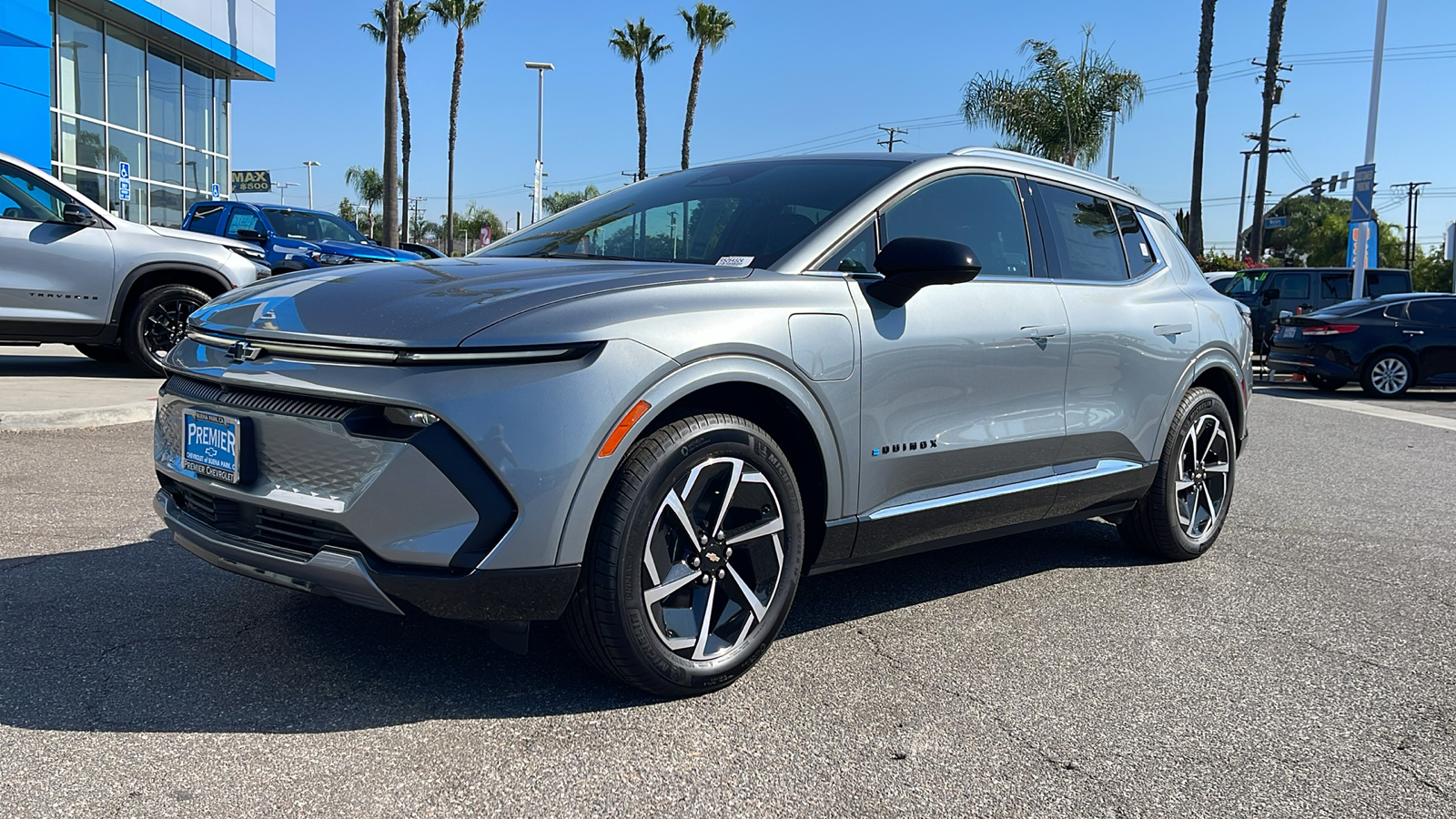 2024 Chevrolet Equinox EV LT 1