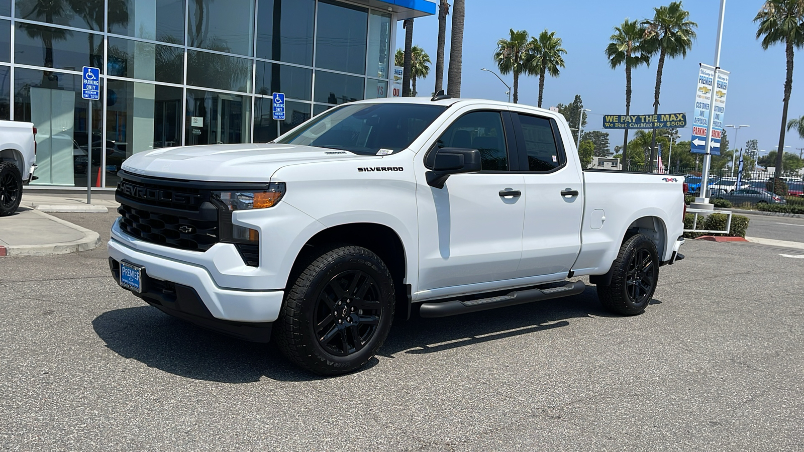 2024 Chevrolet Silverado 1500 Custom 2