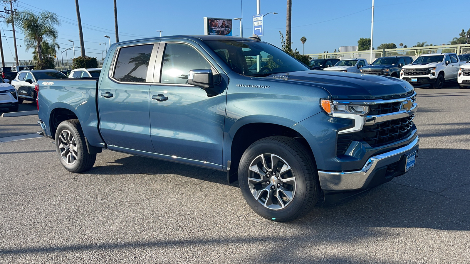 2024 Chevrolet Silverado 1500 LT 7