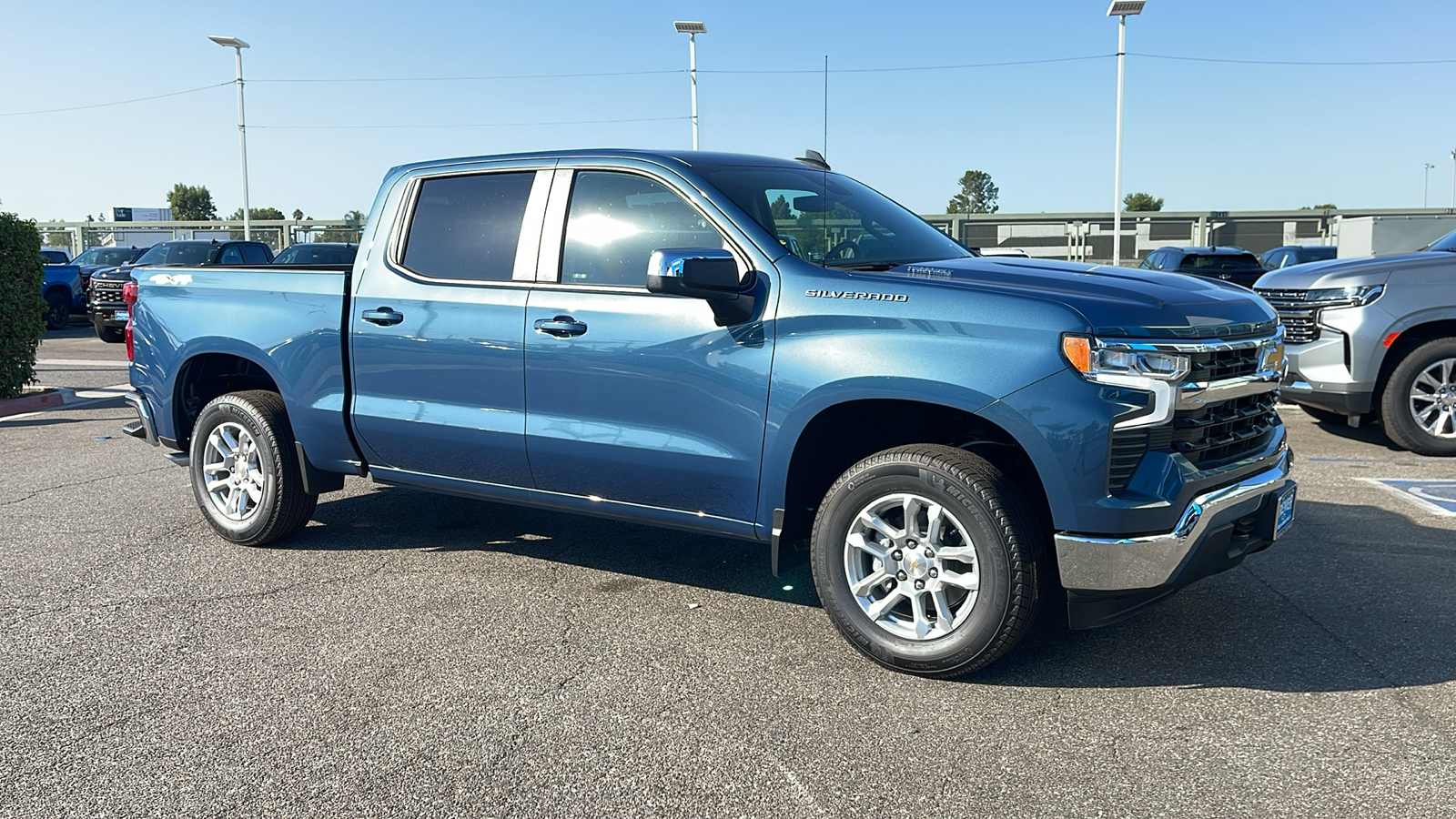 2024 Chevrolet Silverado 1500 LT 7