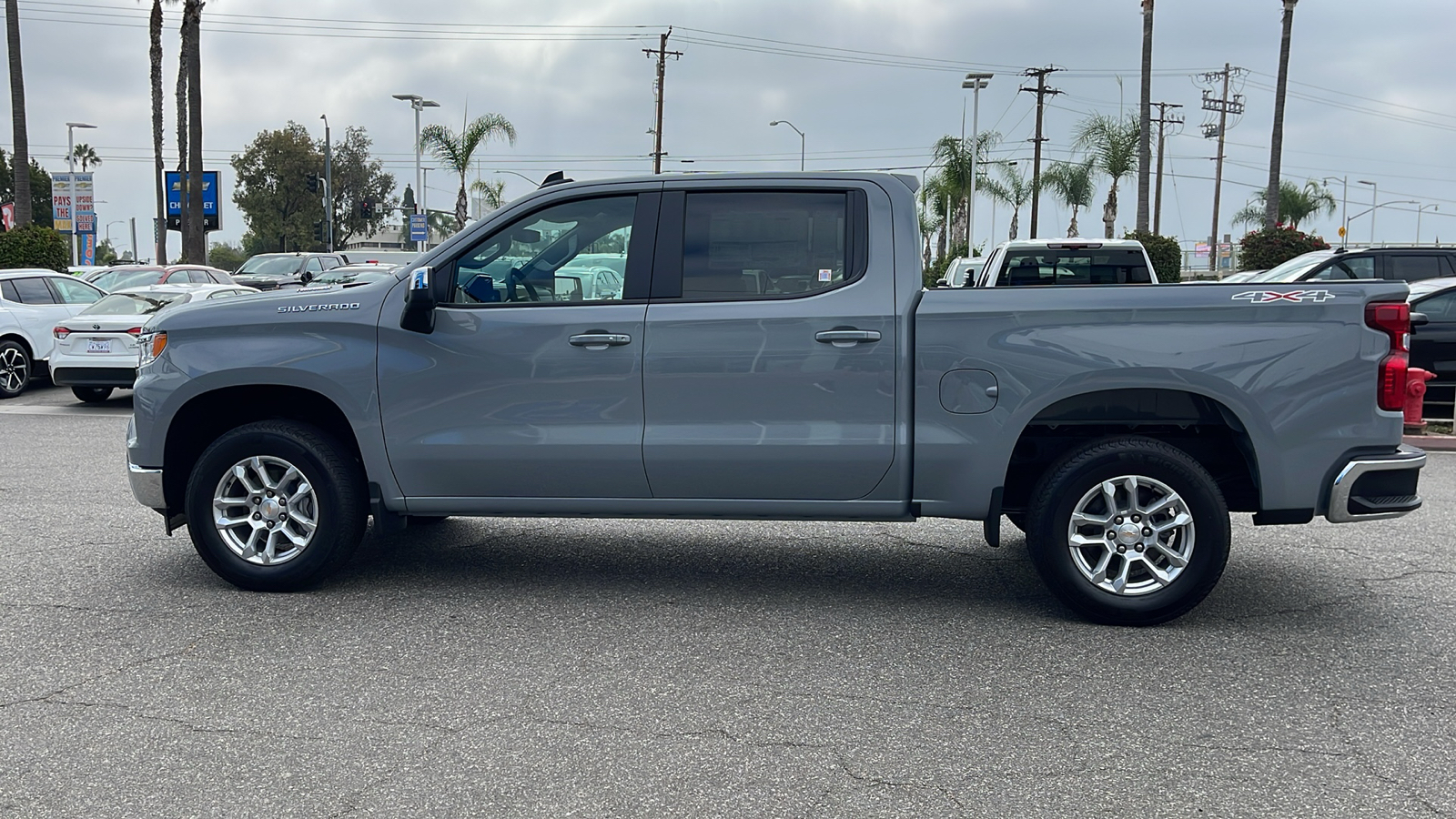 2024 Chevrolet Silverado 1500 LT 3