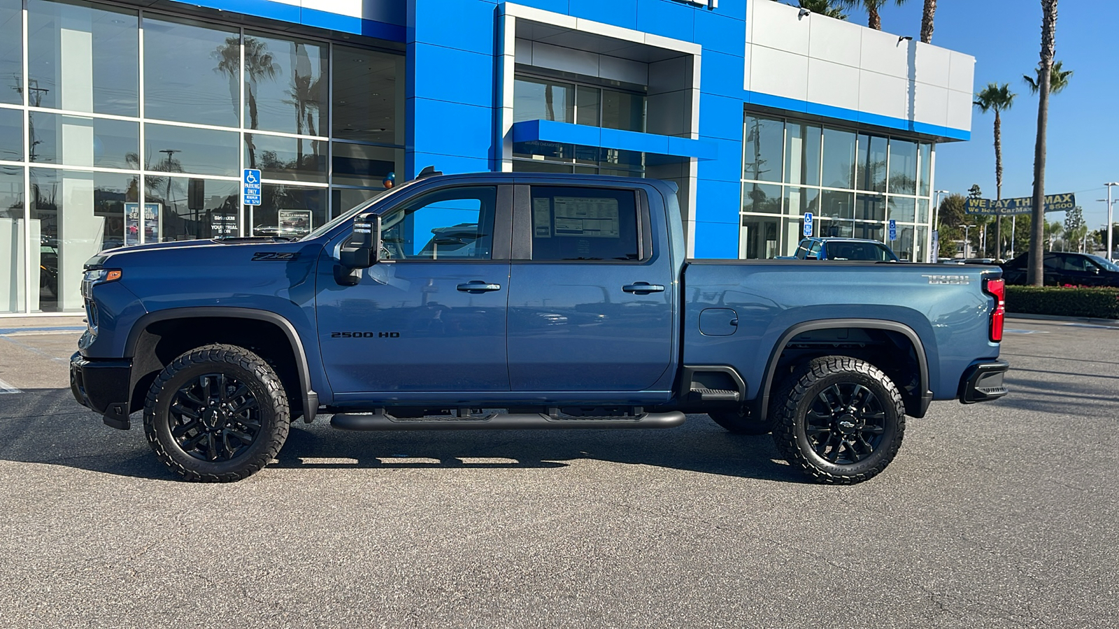 2025 Chevrolet Silverado 2500HD LT 2