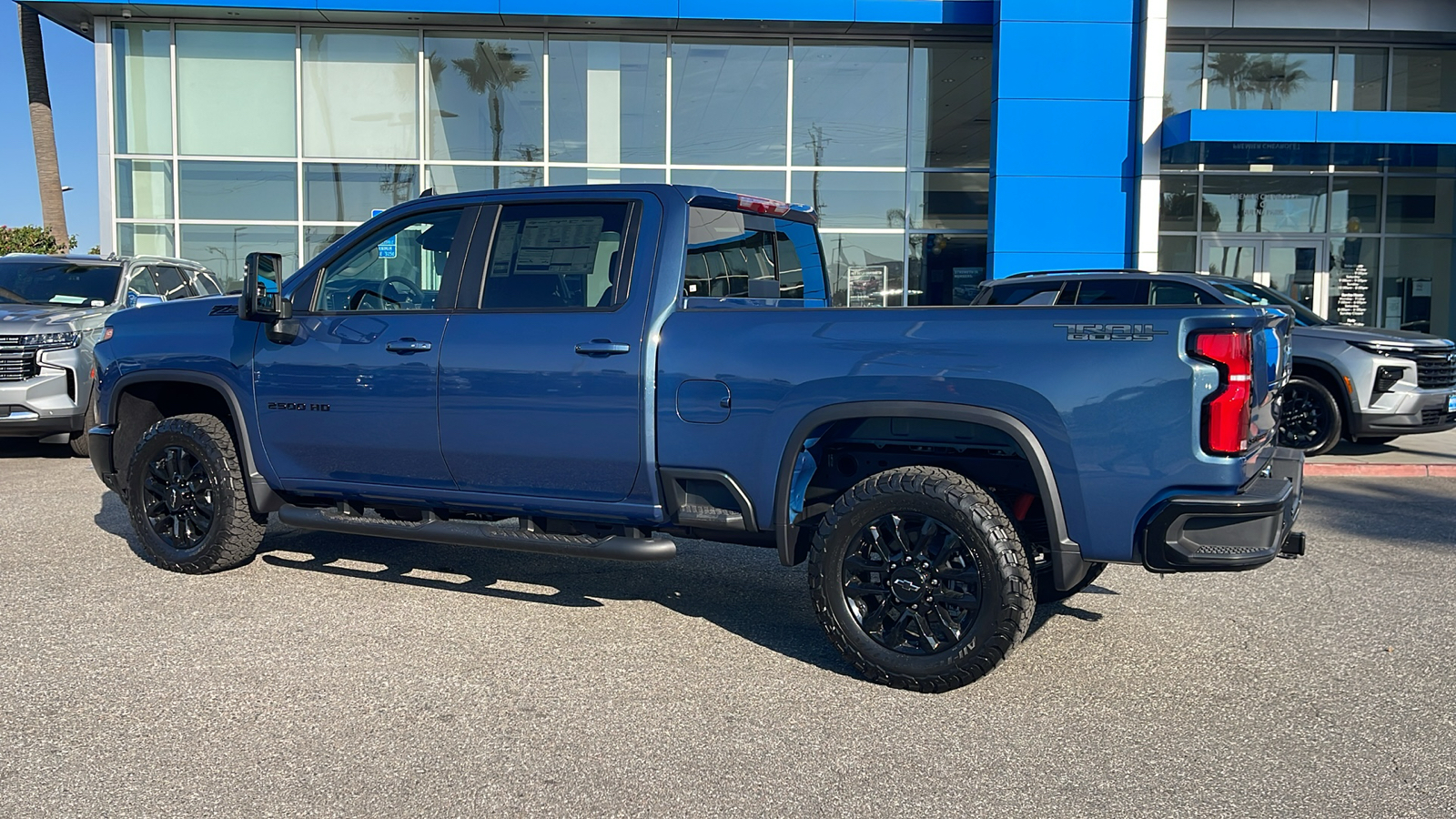 2025 Chevrolet Silverado 2500HD LT 3