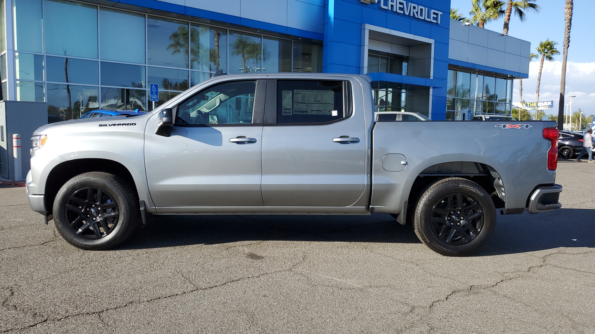 2025 Chevrolet Silverado 1500 RST 2