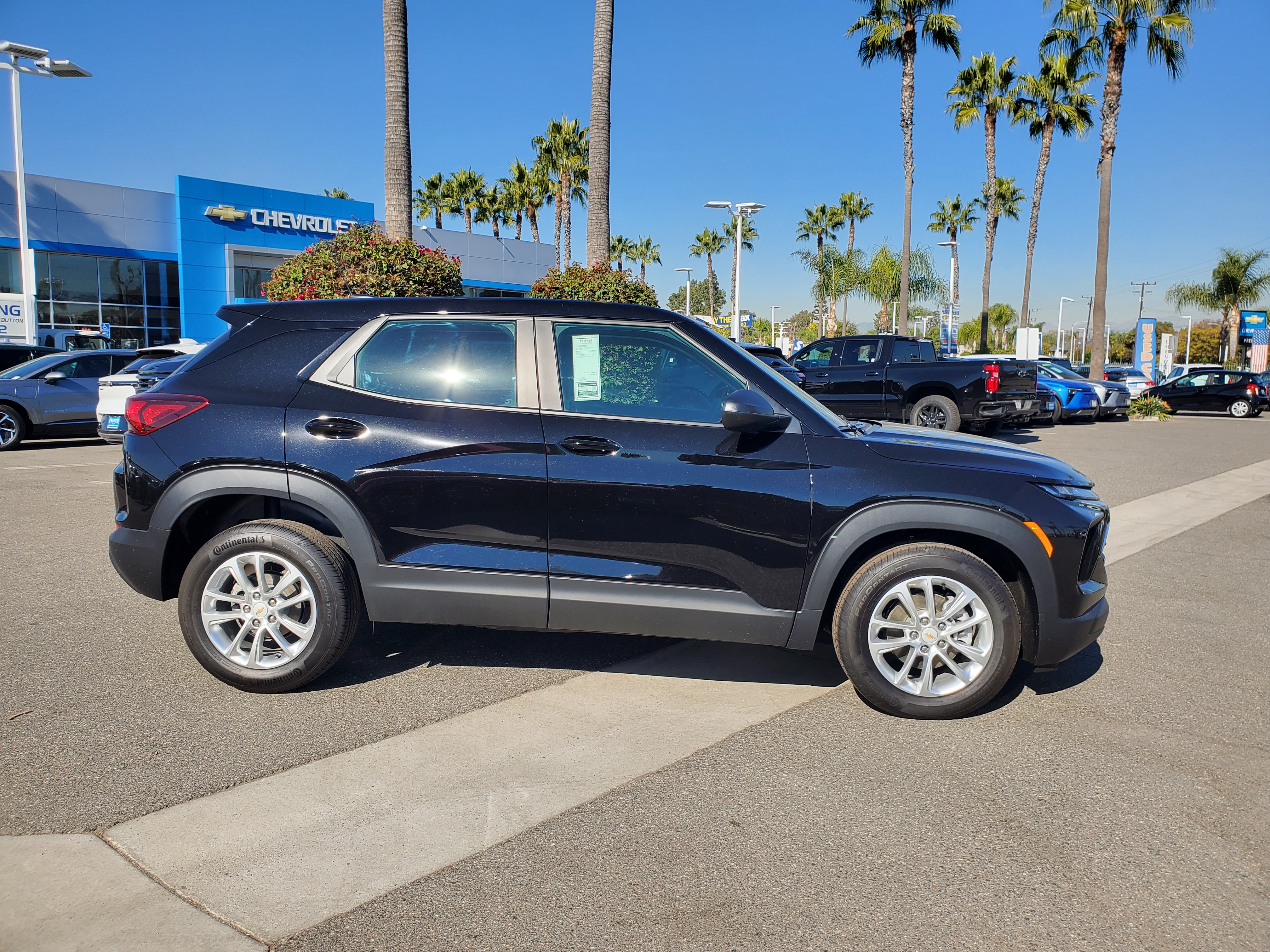 2025 Chevrolet Trailblazer LS 7