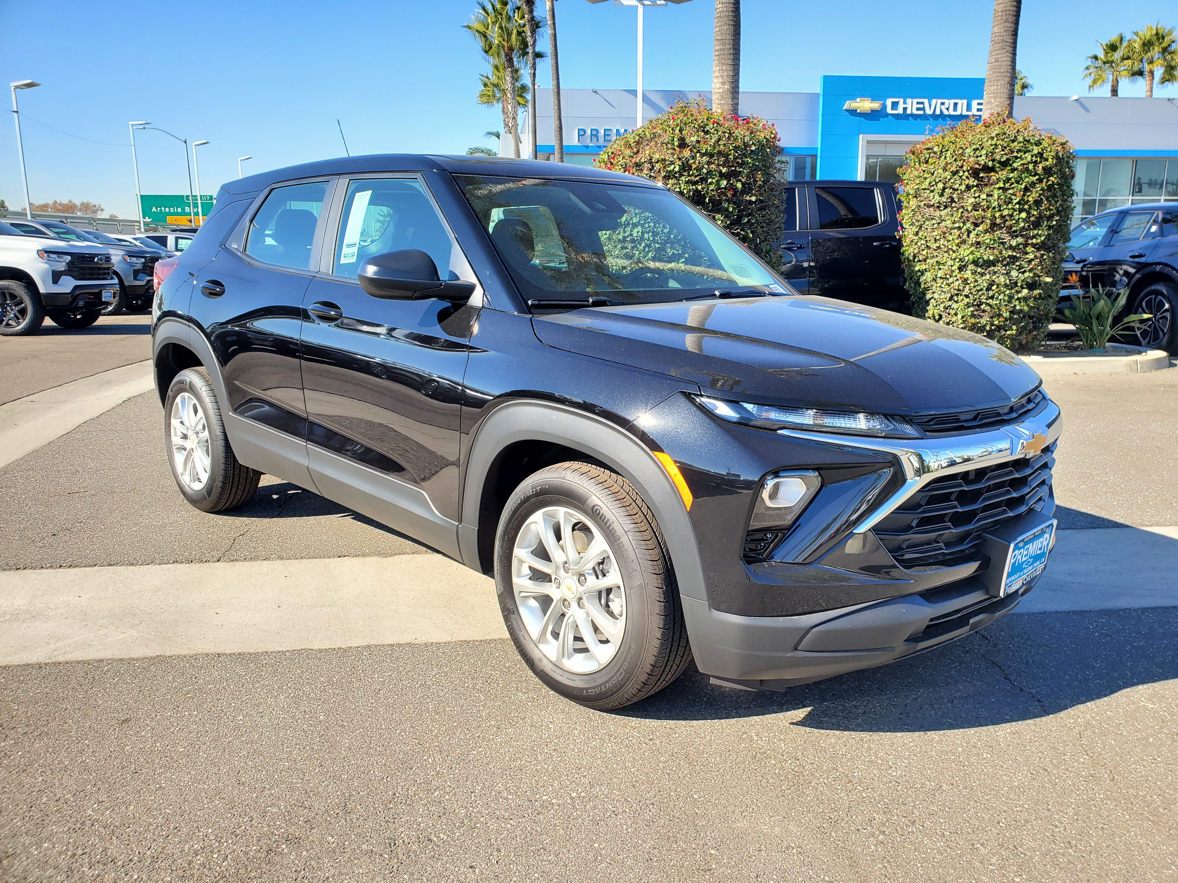 2025 Chevrolet Trailblazer LS 8