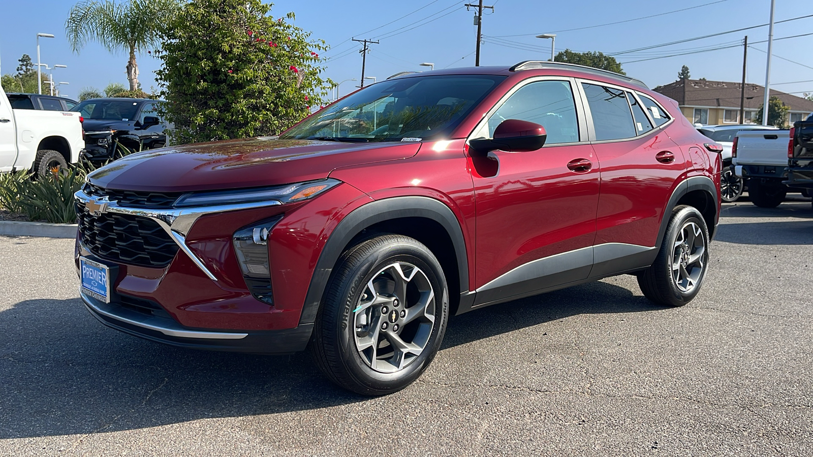 2025 Chevrolet Trax LT 1