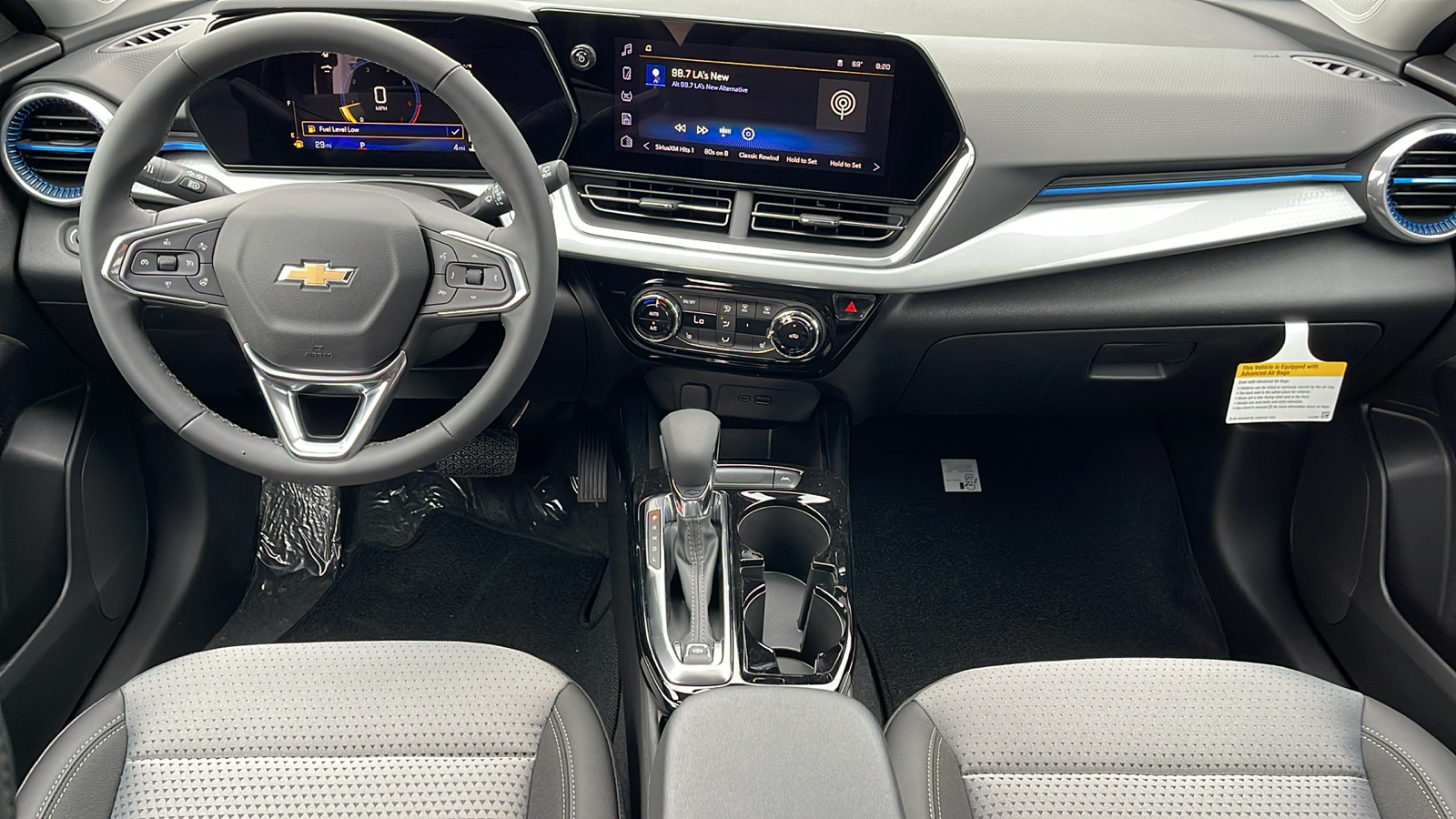 2025 Chevrolet Trax LT 15