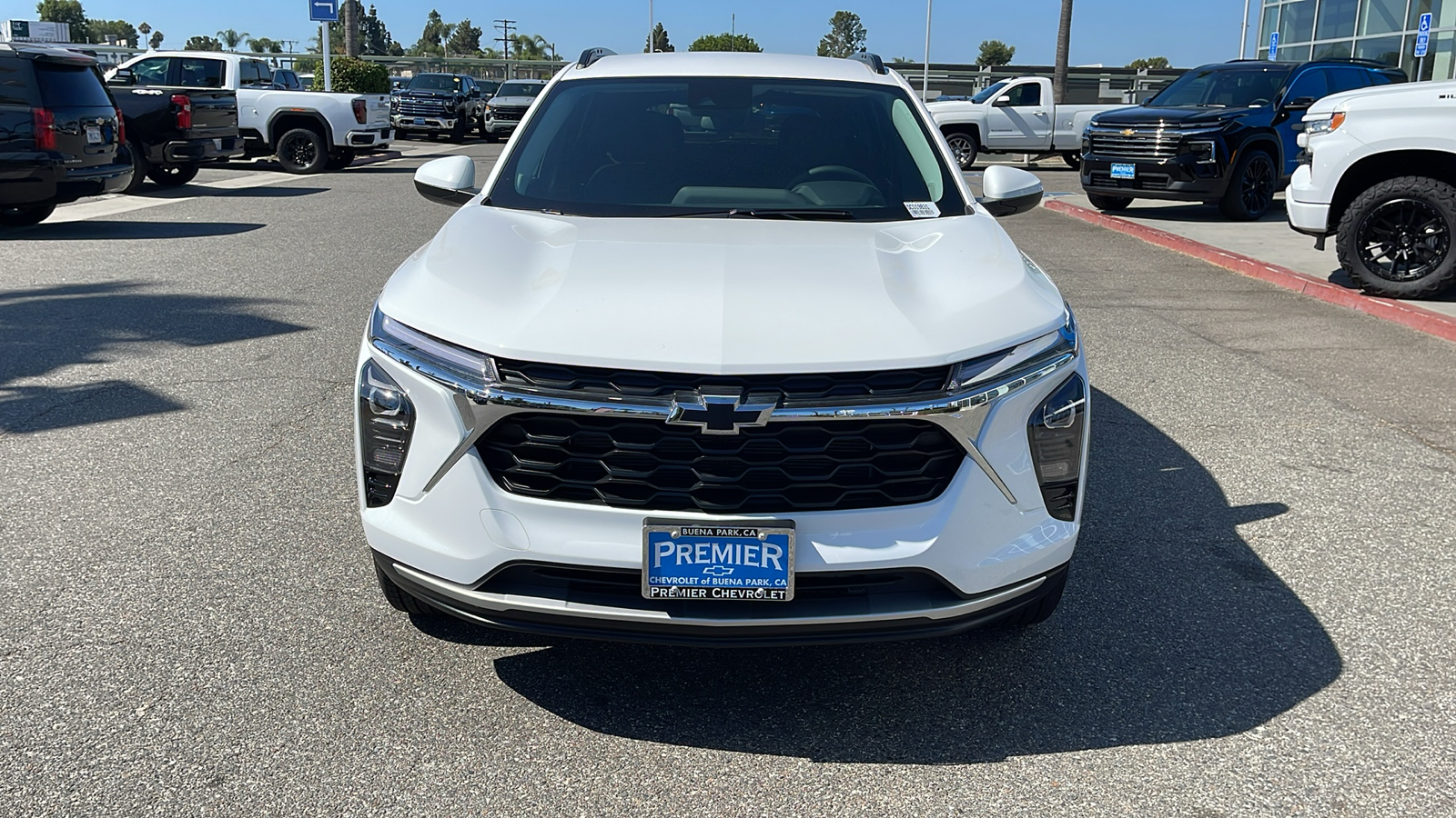 2025 Chevrolet Trax LT 9