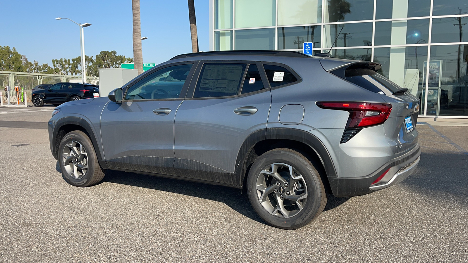 2025 Chevrolet Trax LT 3